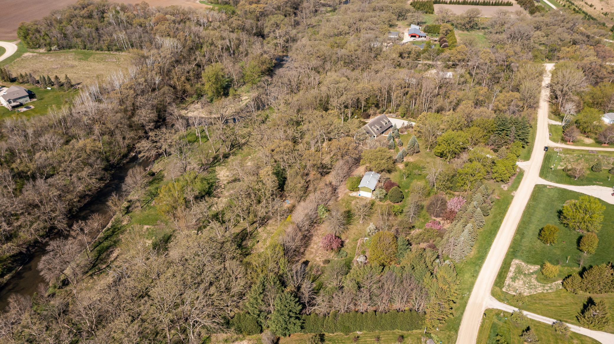 main property photo 4
