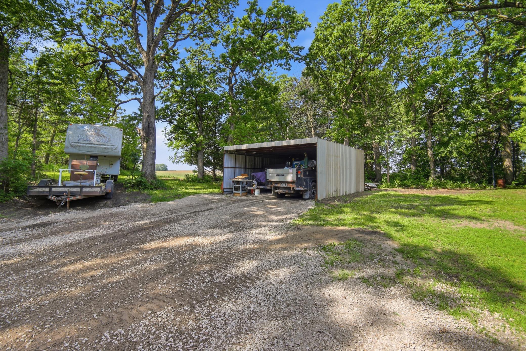 main property photo 39