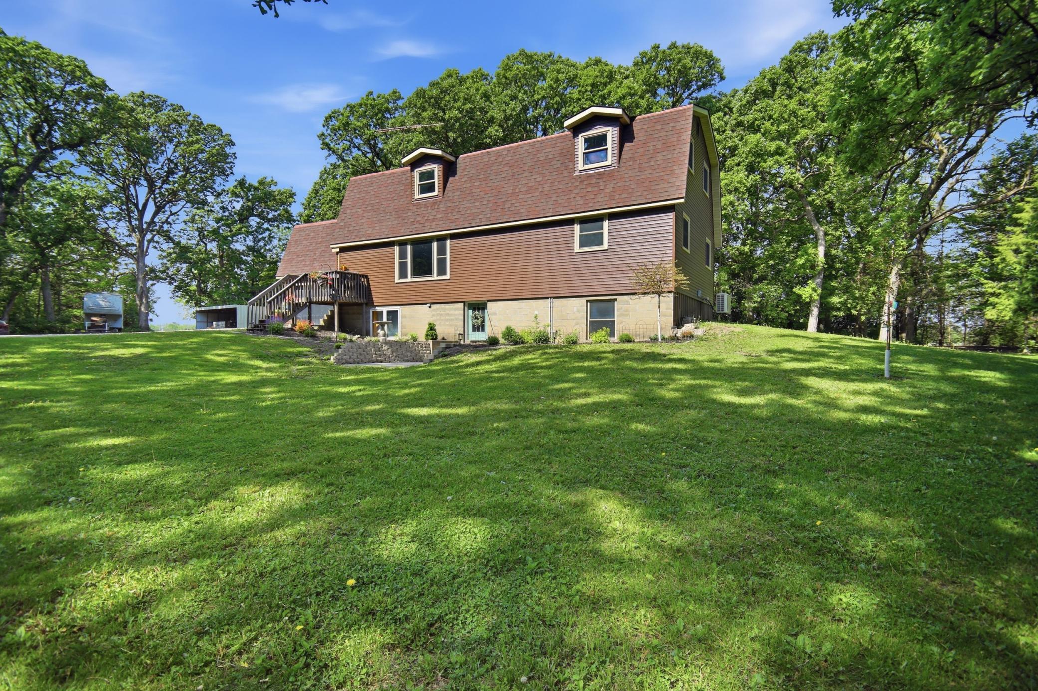 main property photo 41