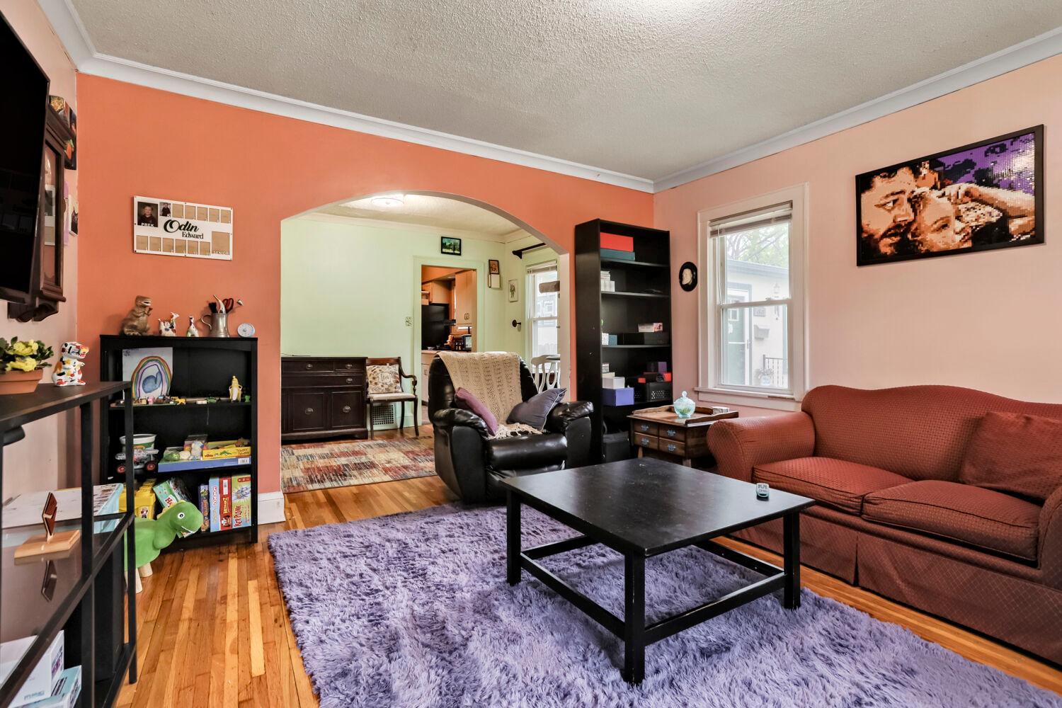 main property photo 3