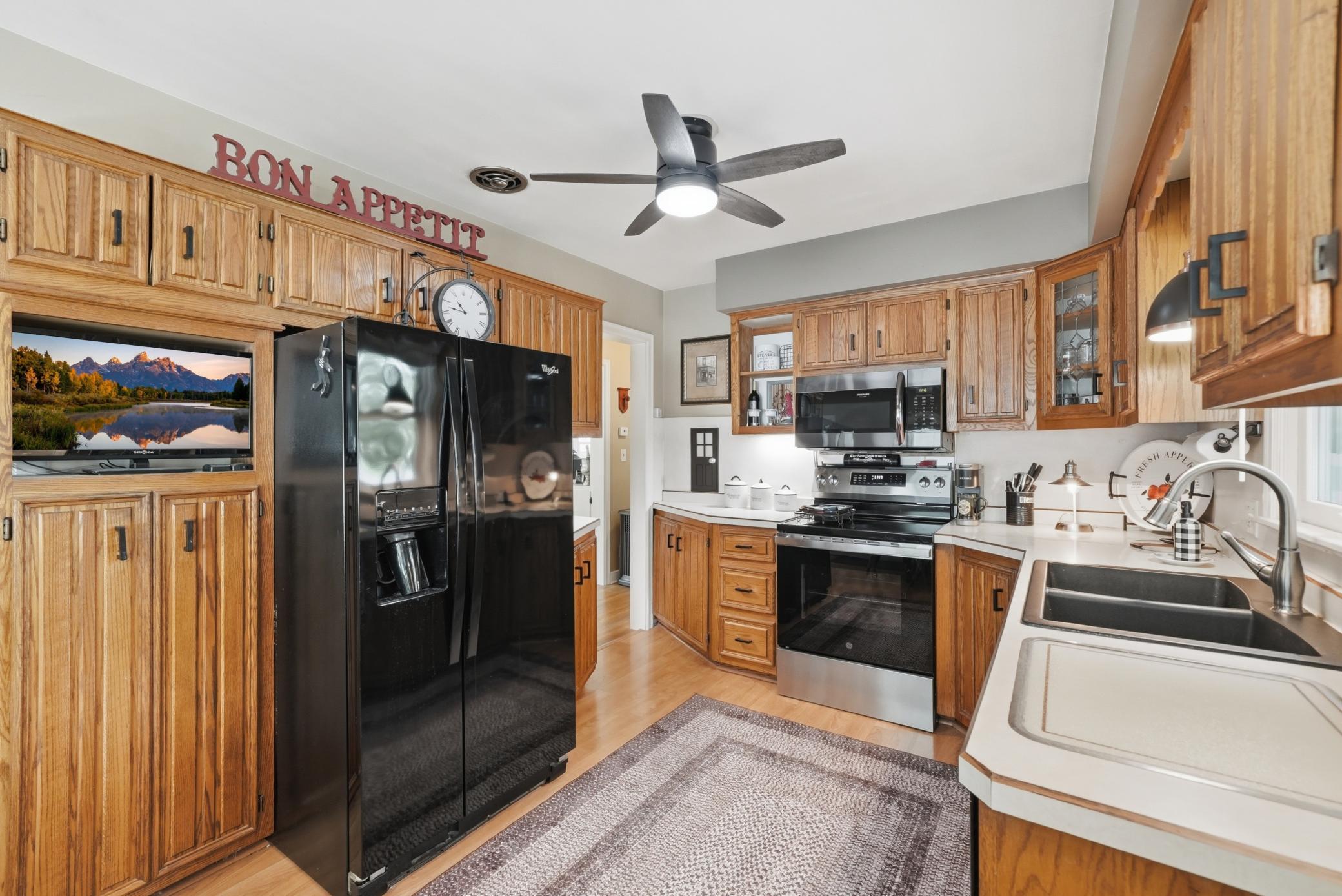 main property photo 21