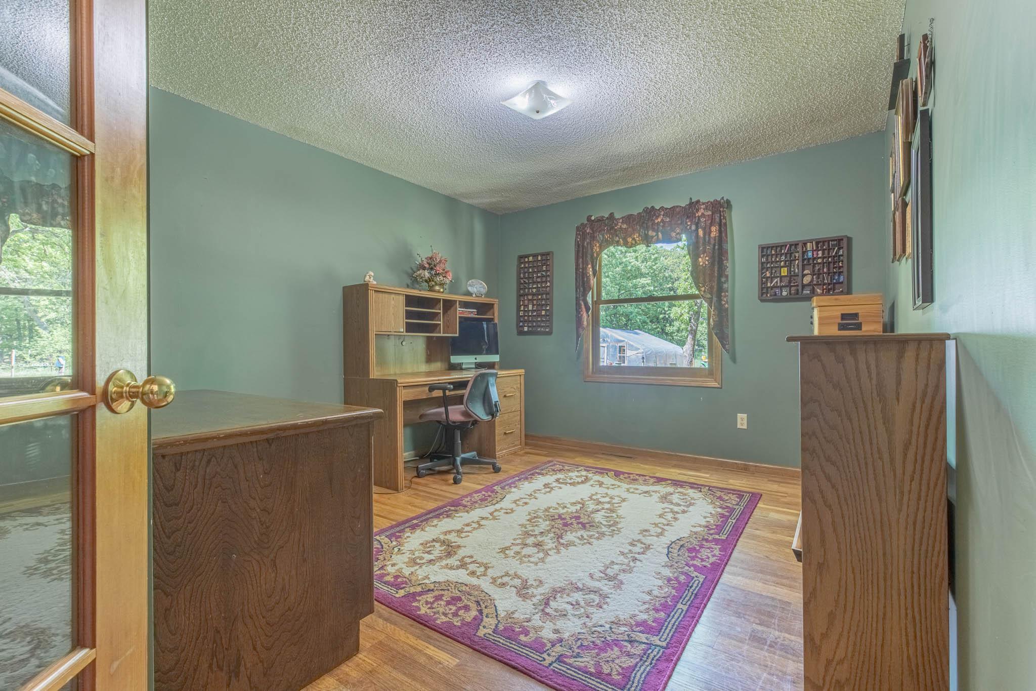main property photo 19