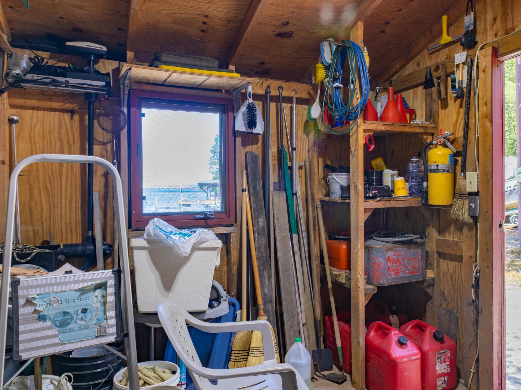 main property photo 25