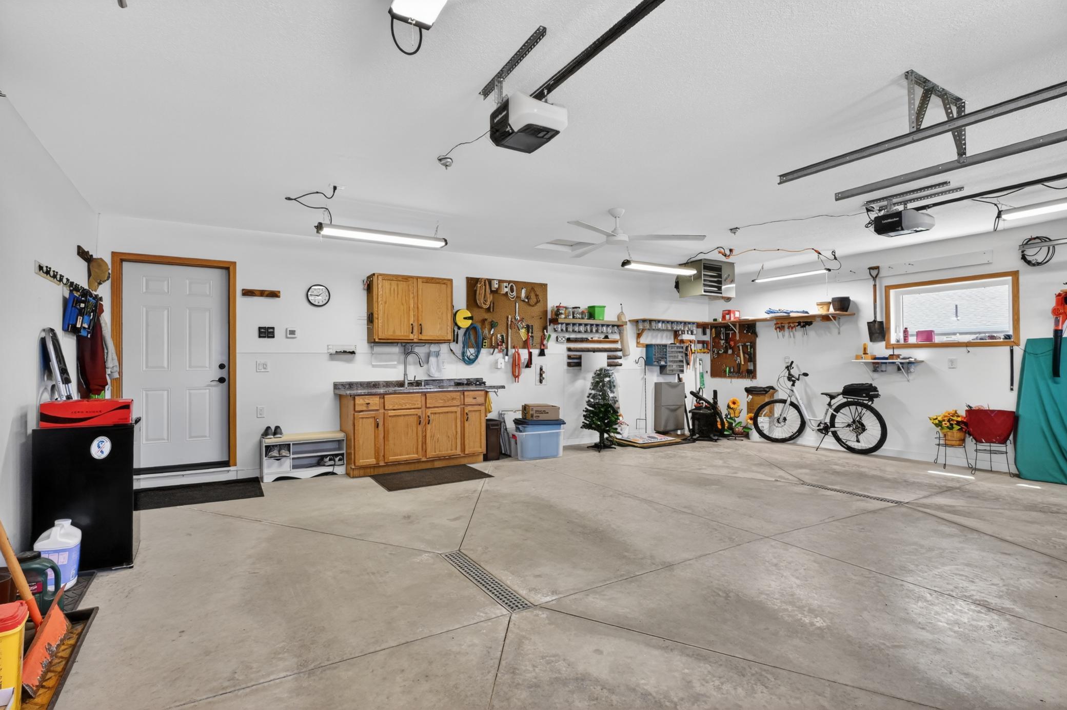main property photo 59