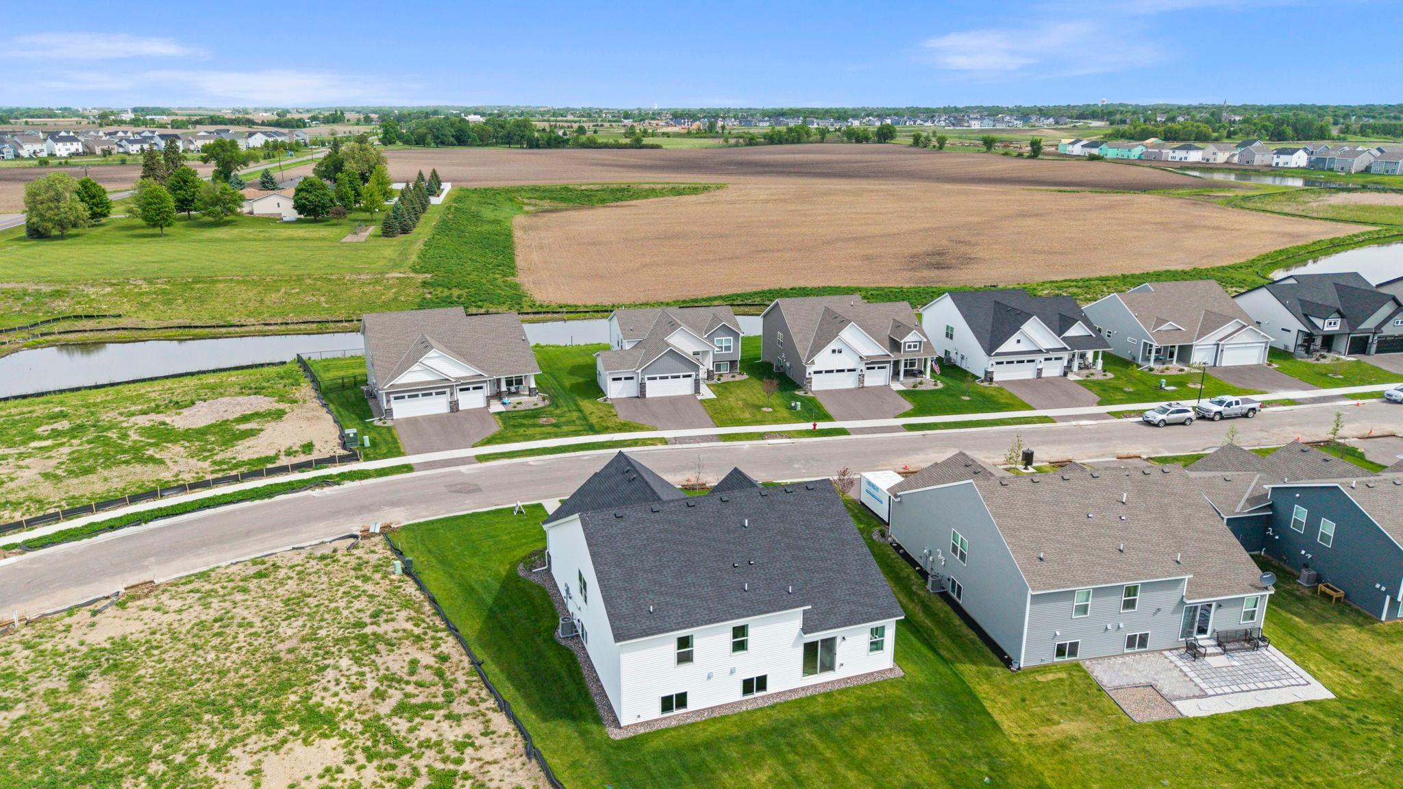 main property photo 50