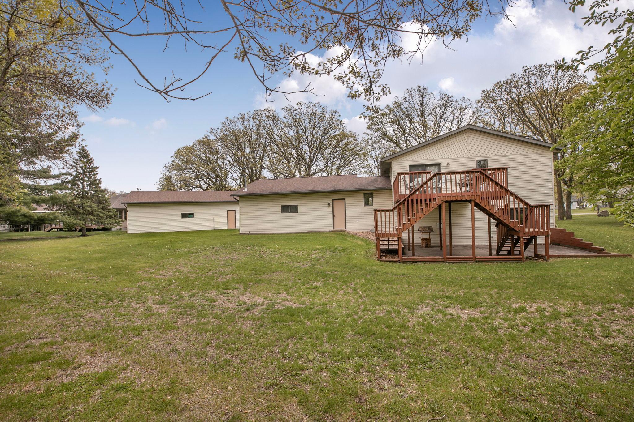 main property photo 3