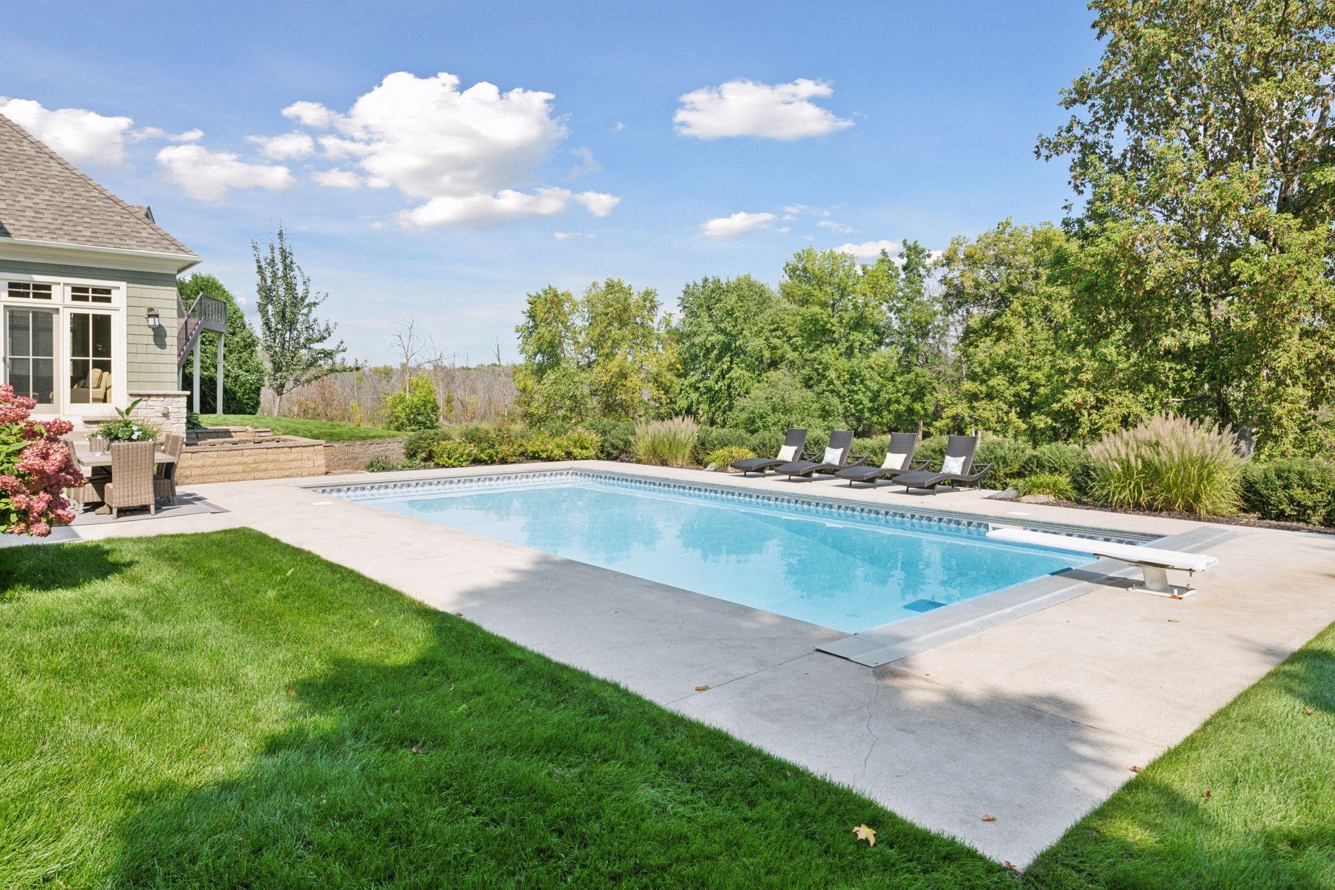main property photo 81