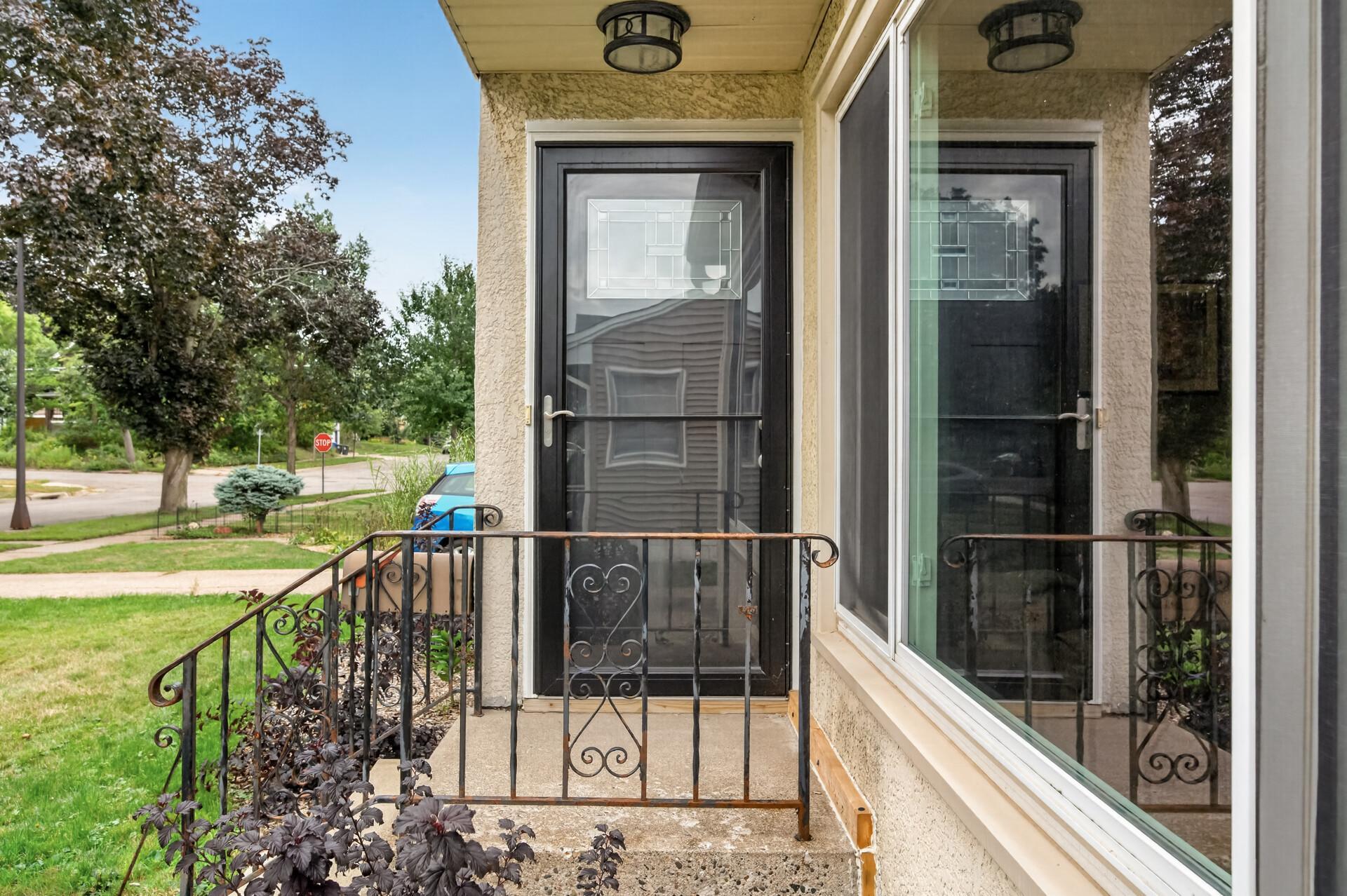 main property photo 25