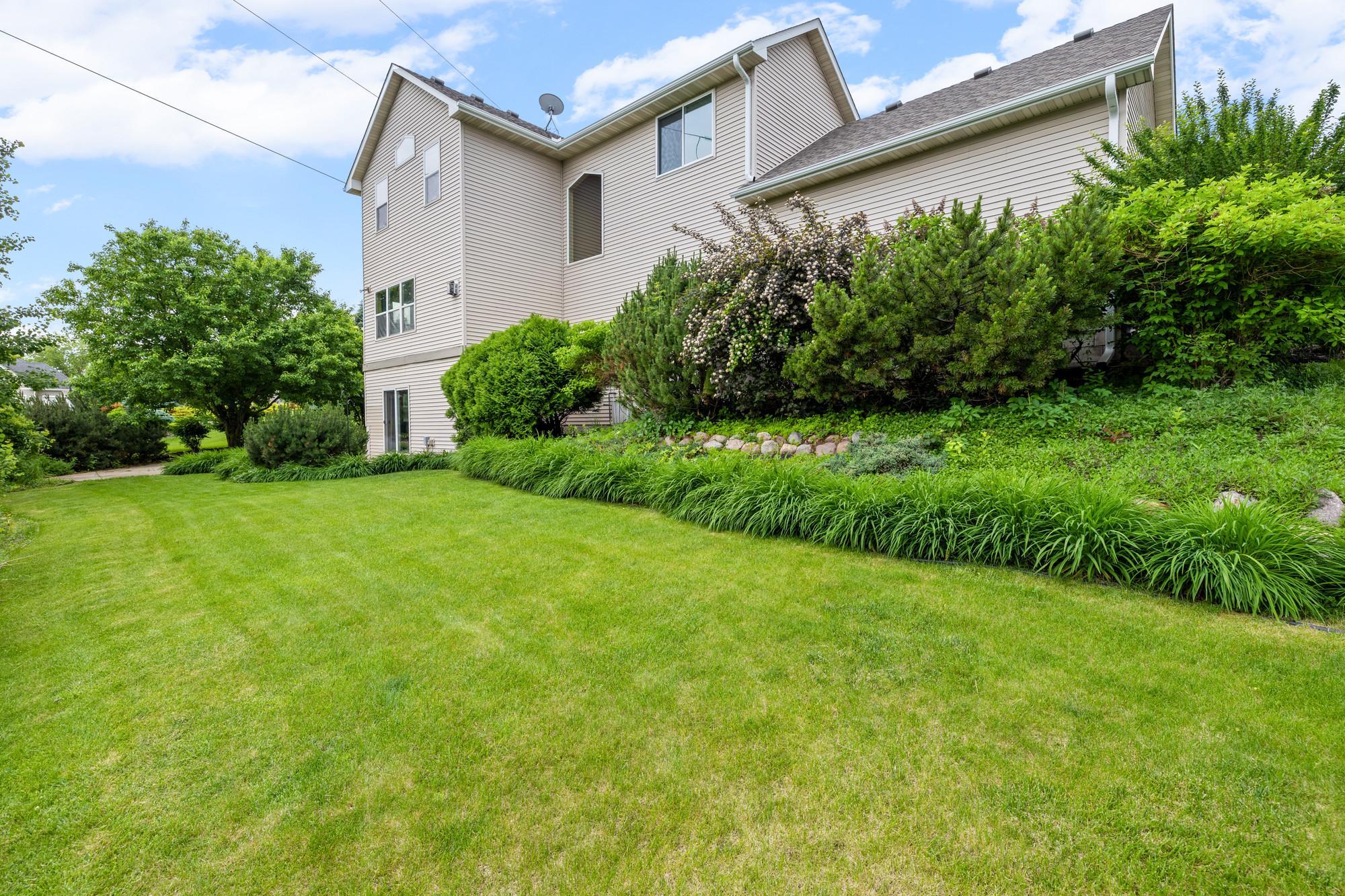 main property photo 50