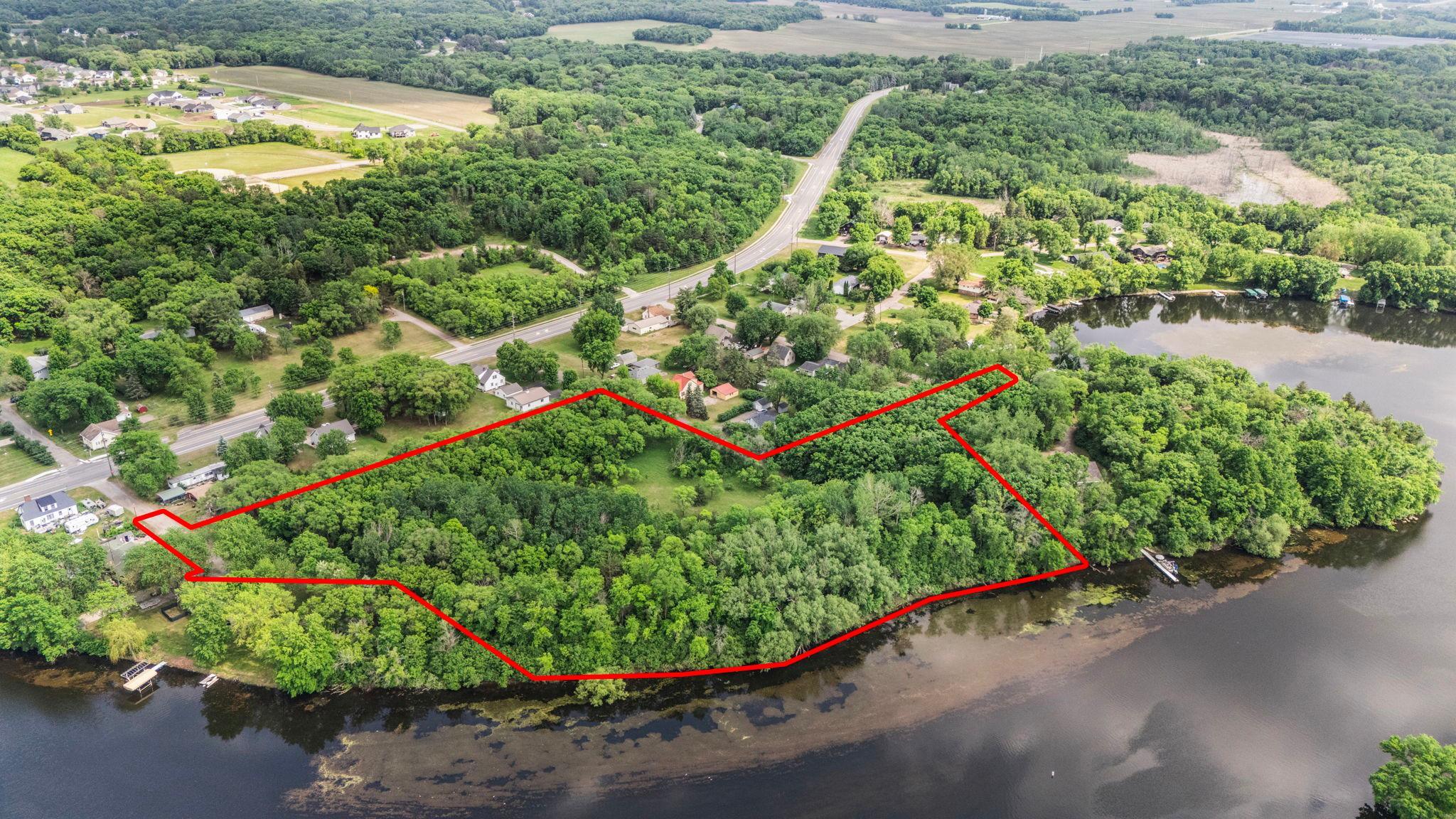 main property photo 3
