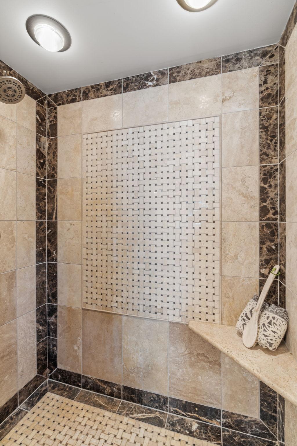 main property photo 81