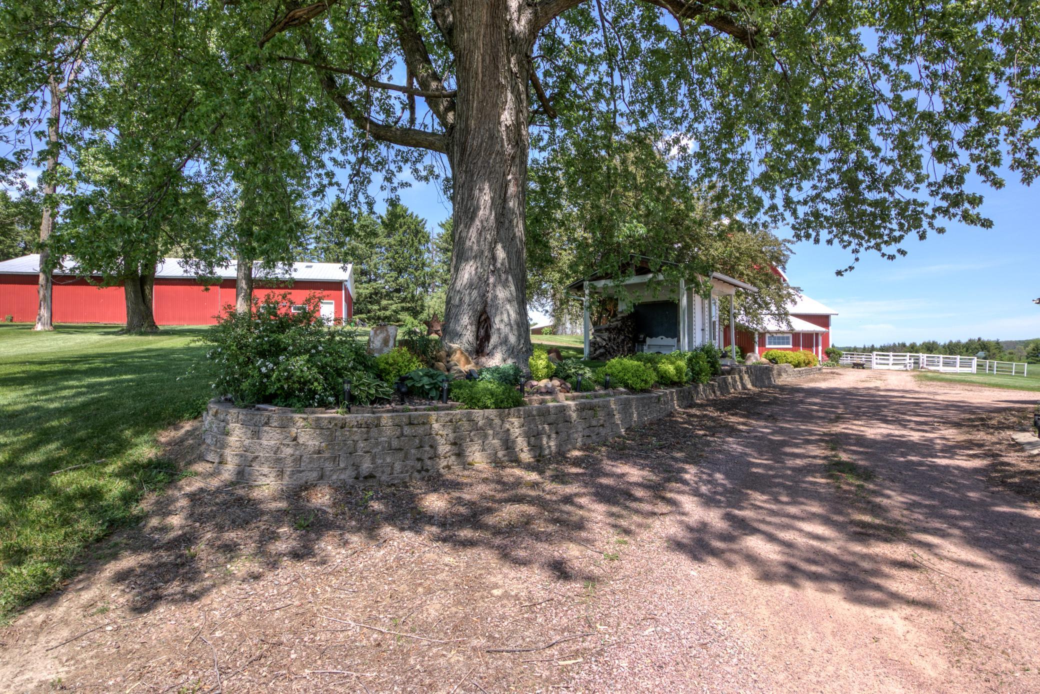 main property photo 51