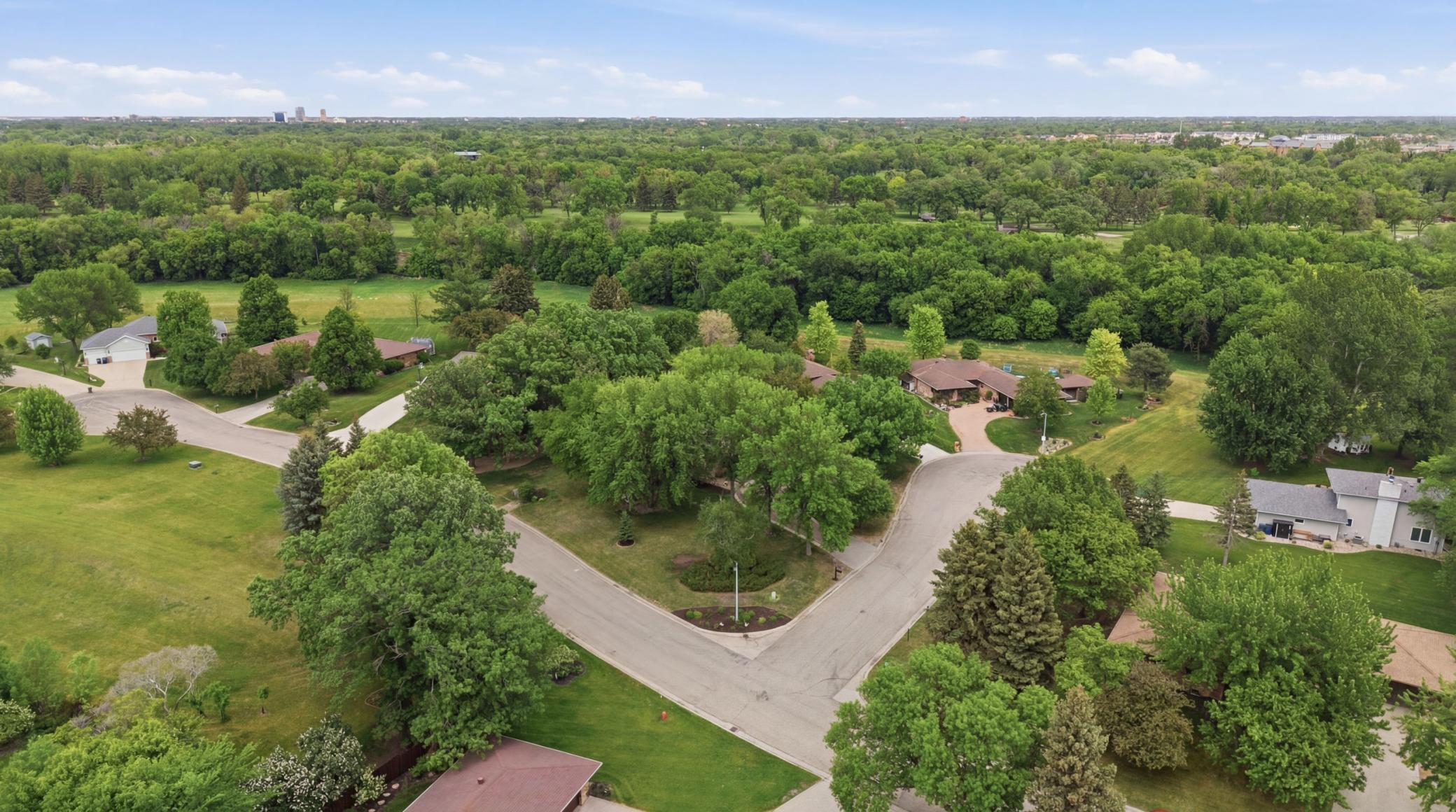 main property photo 33