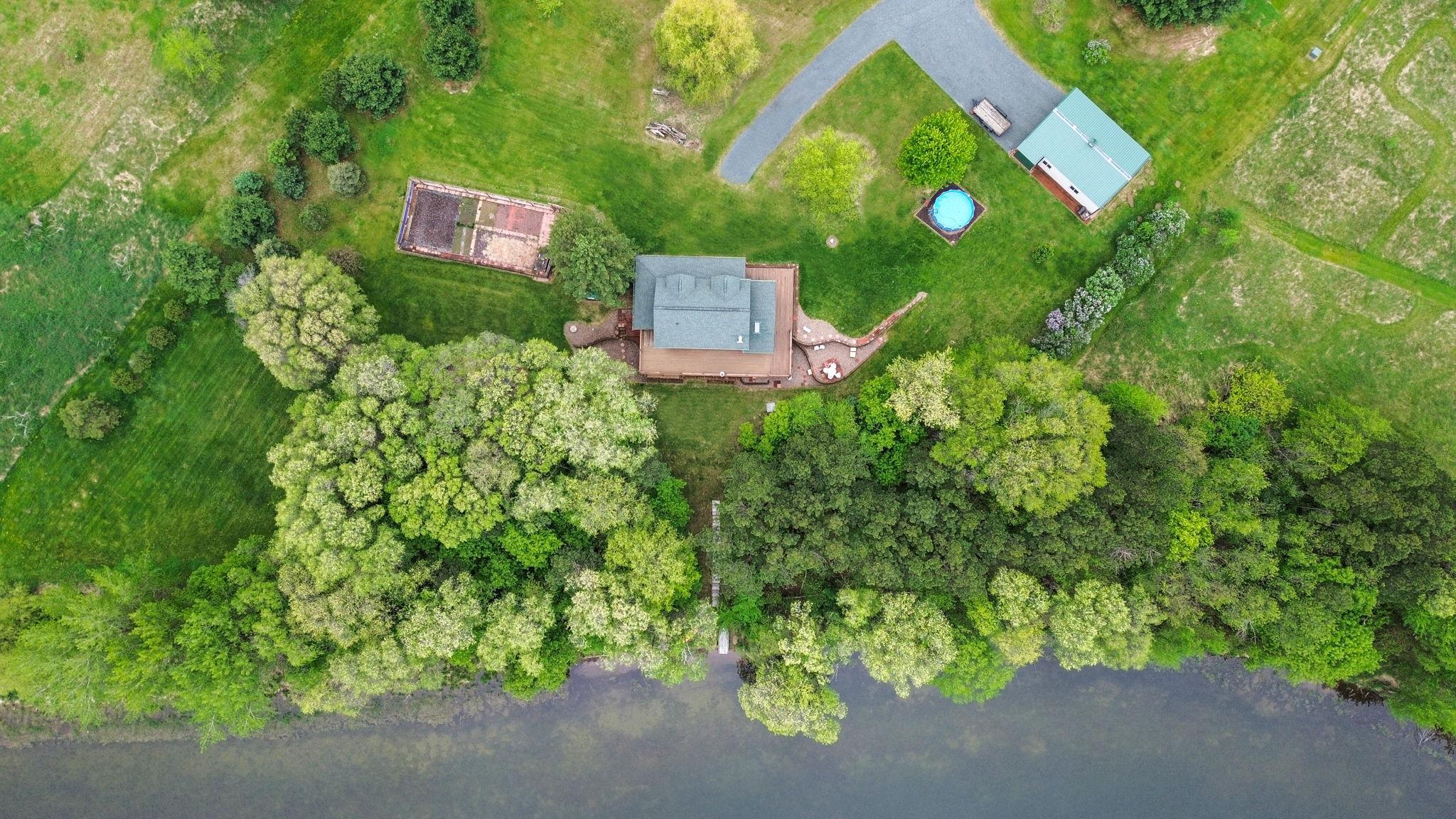 main property photo 41