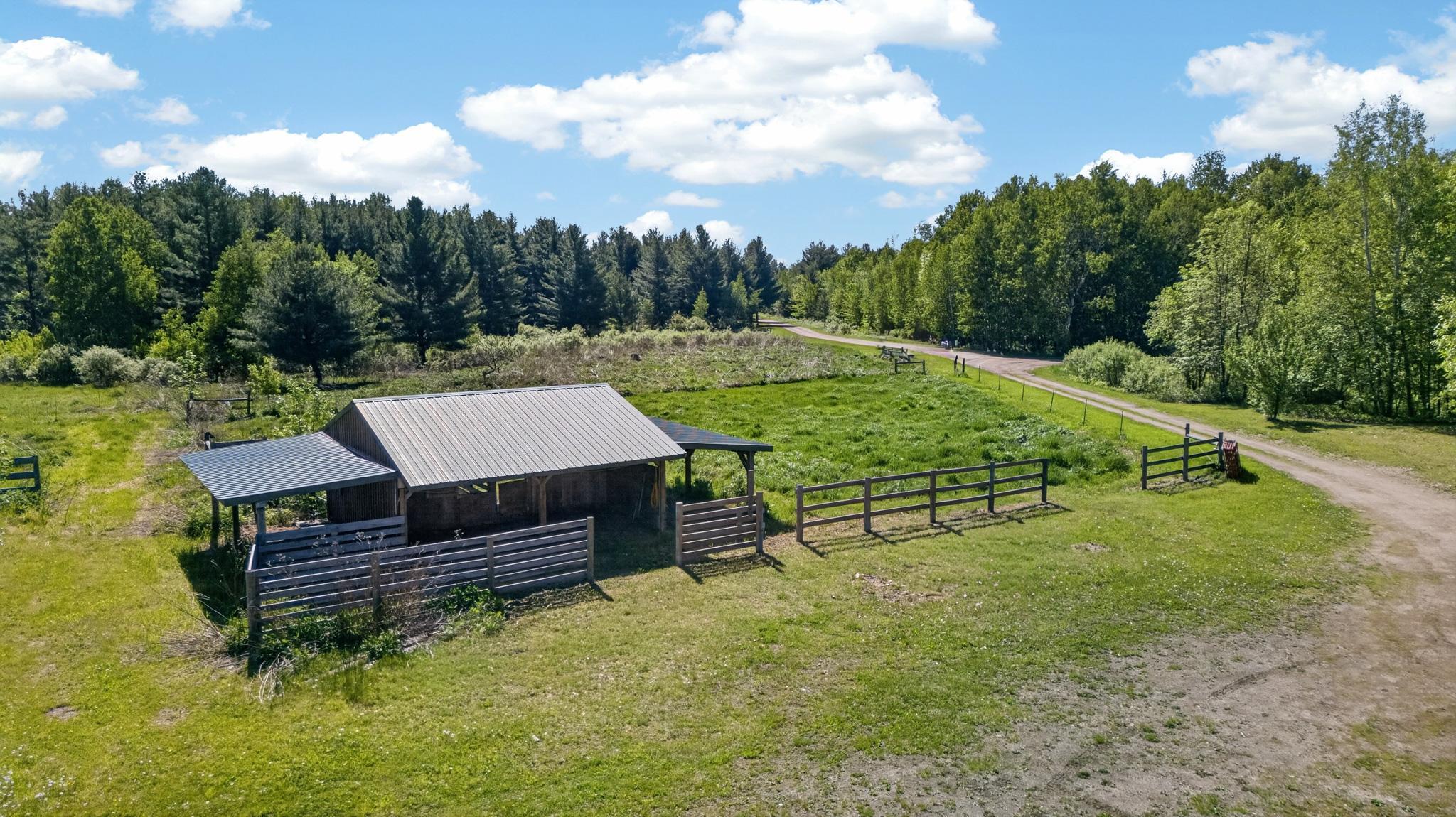 main property photo 16