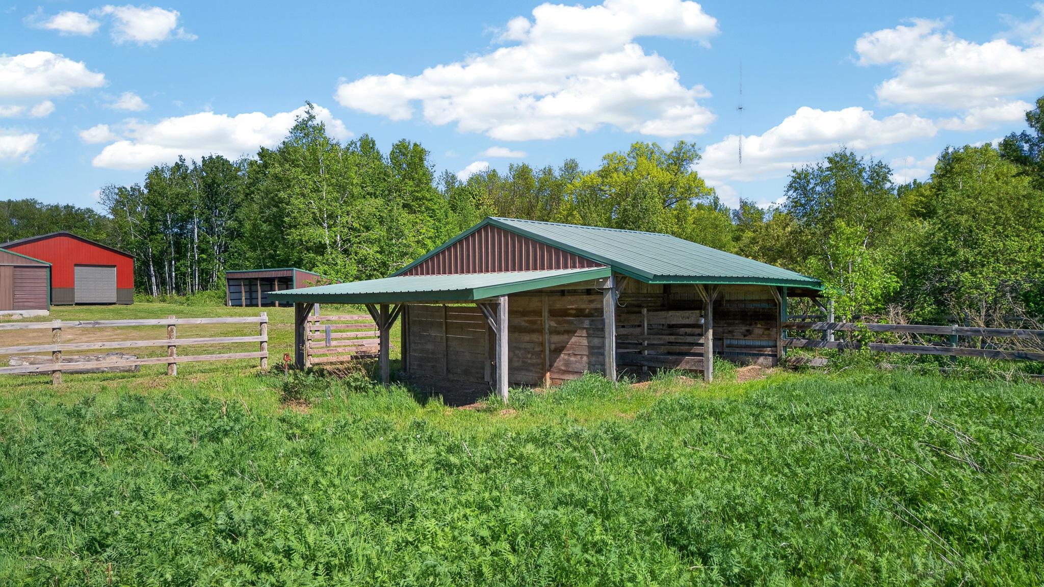 main property photo 22