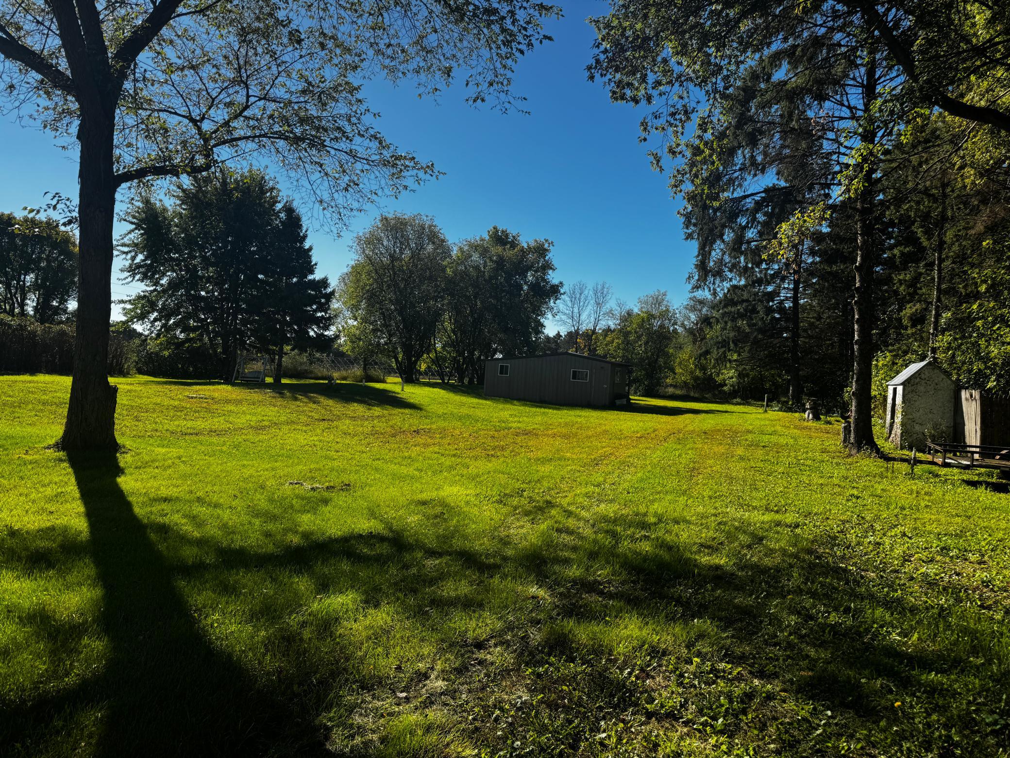 main property photo 40