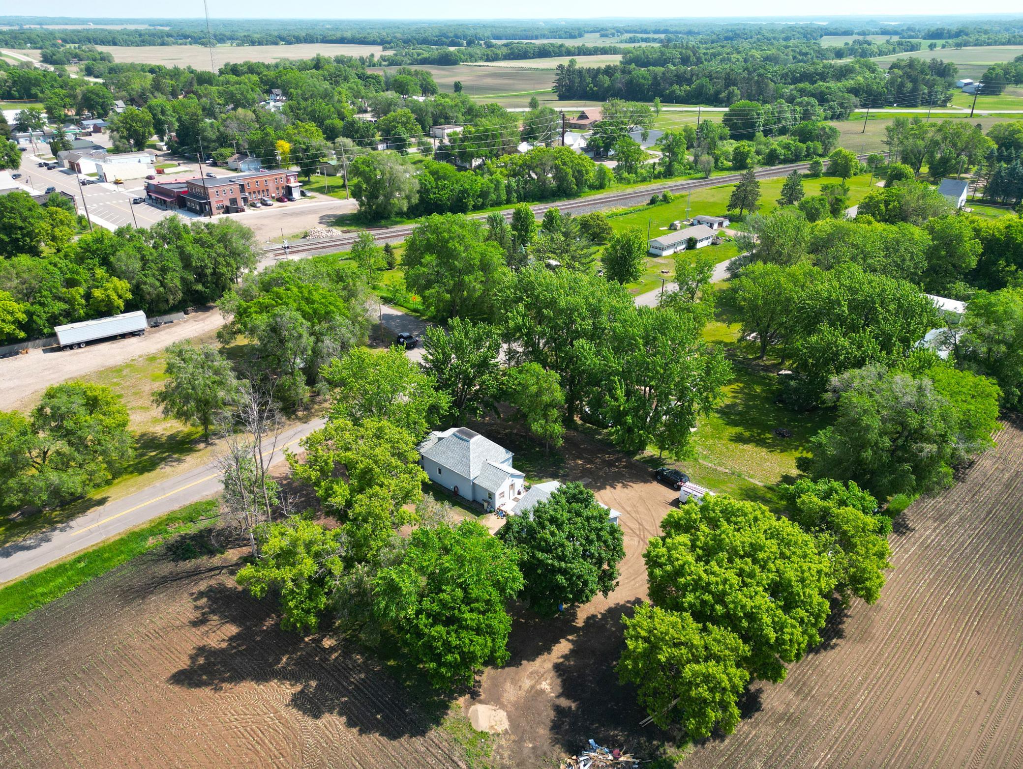 main property photo 26