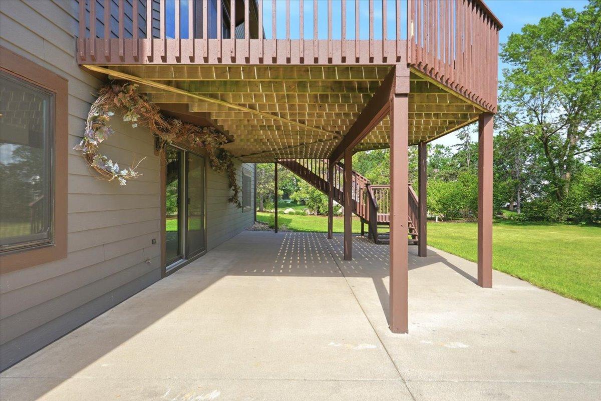 main property photo 38