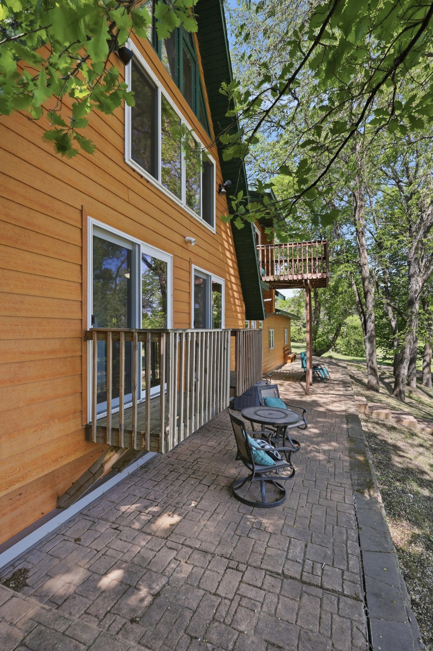 main property photo 50