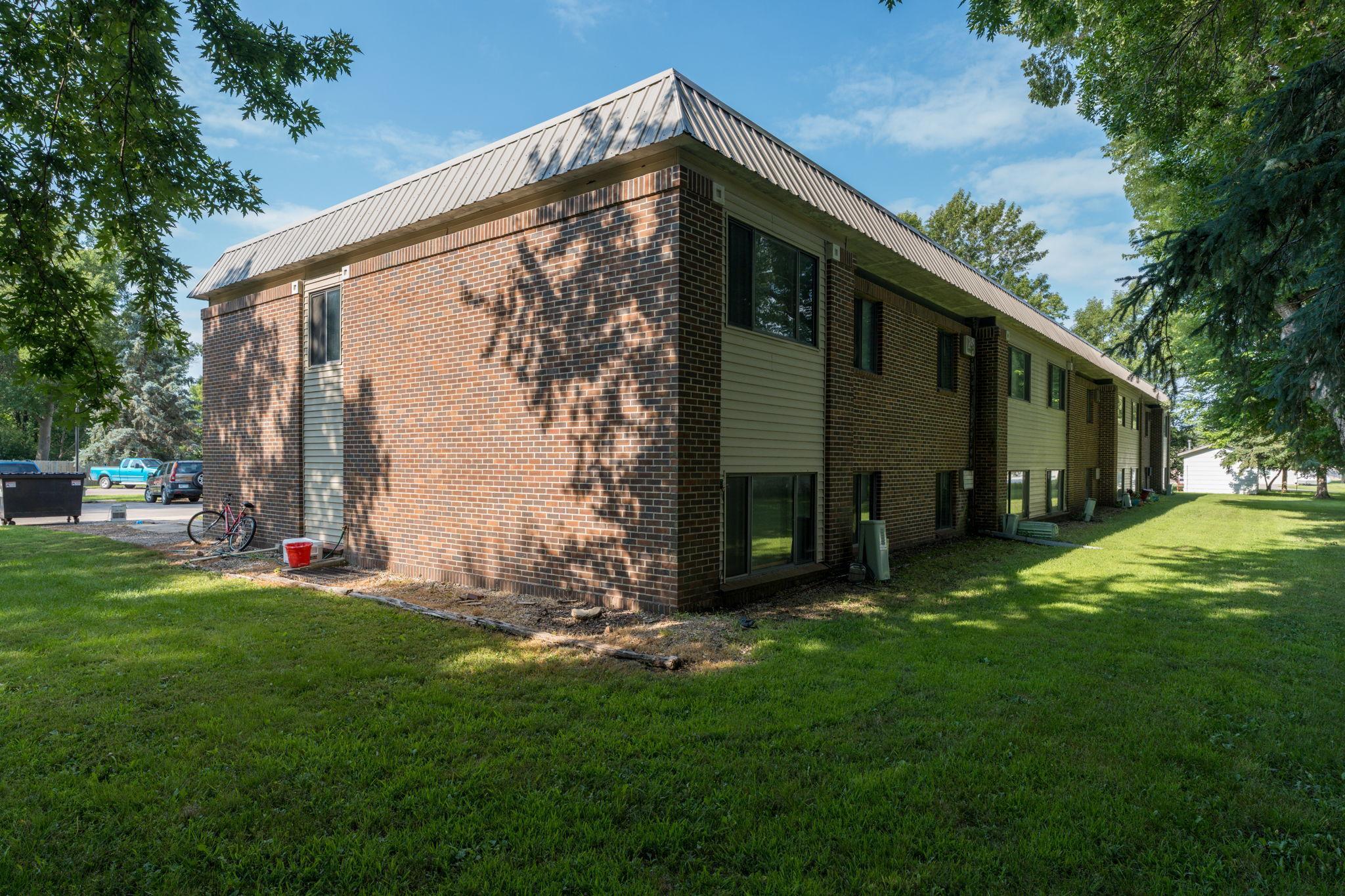 main property photo 3