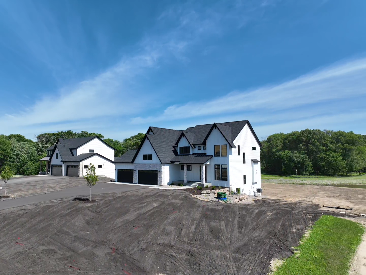 main property photo 78