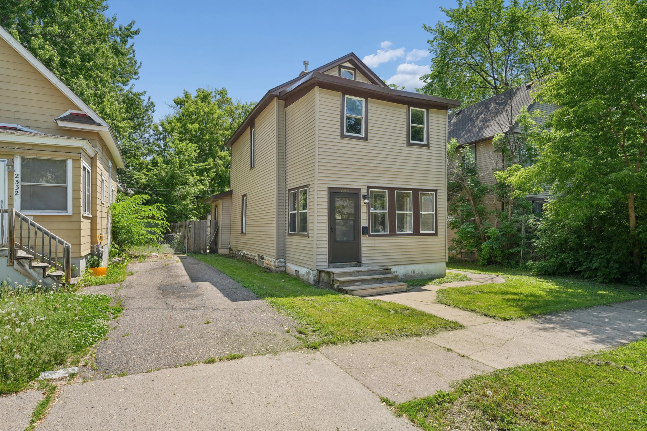 main property photo 1