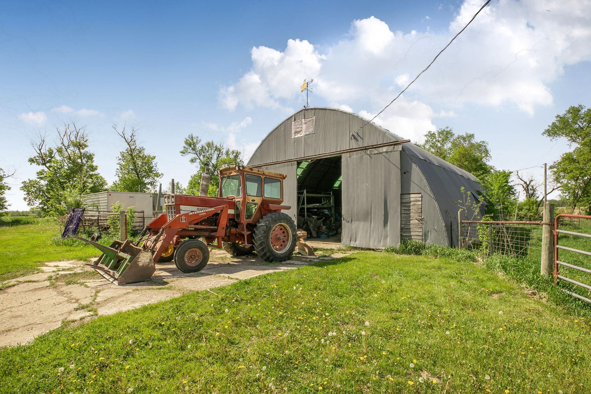 main property photo 27