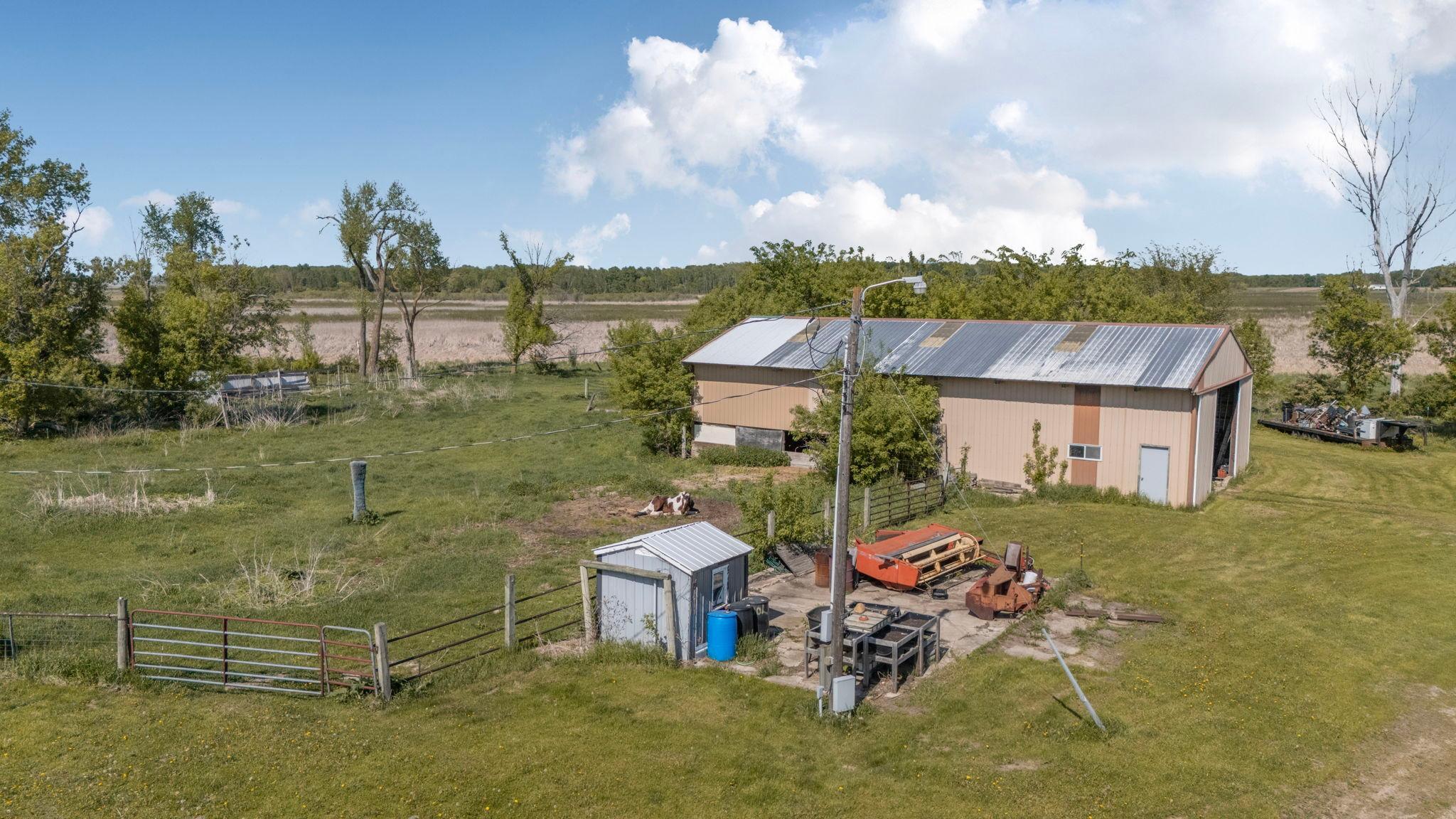 main property photo 45