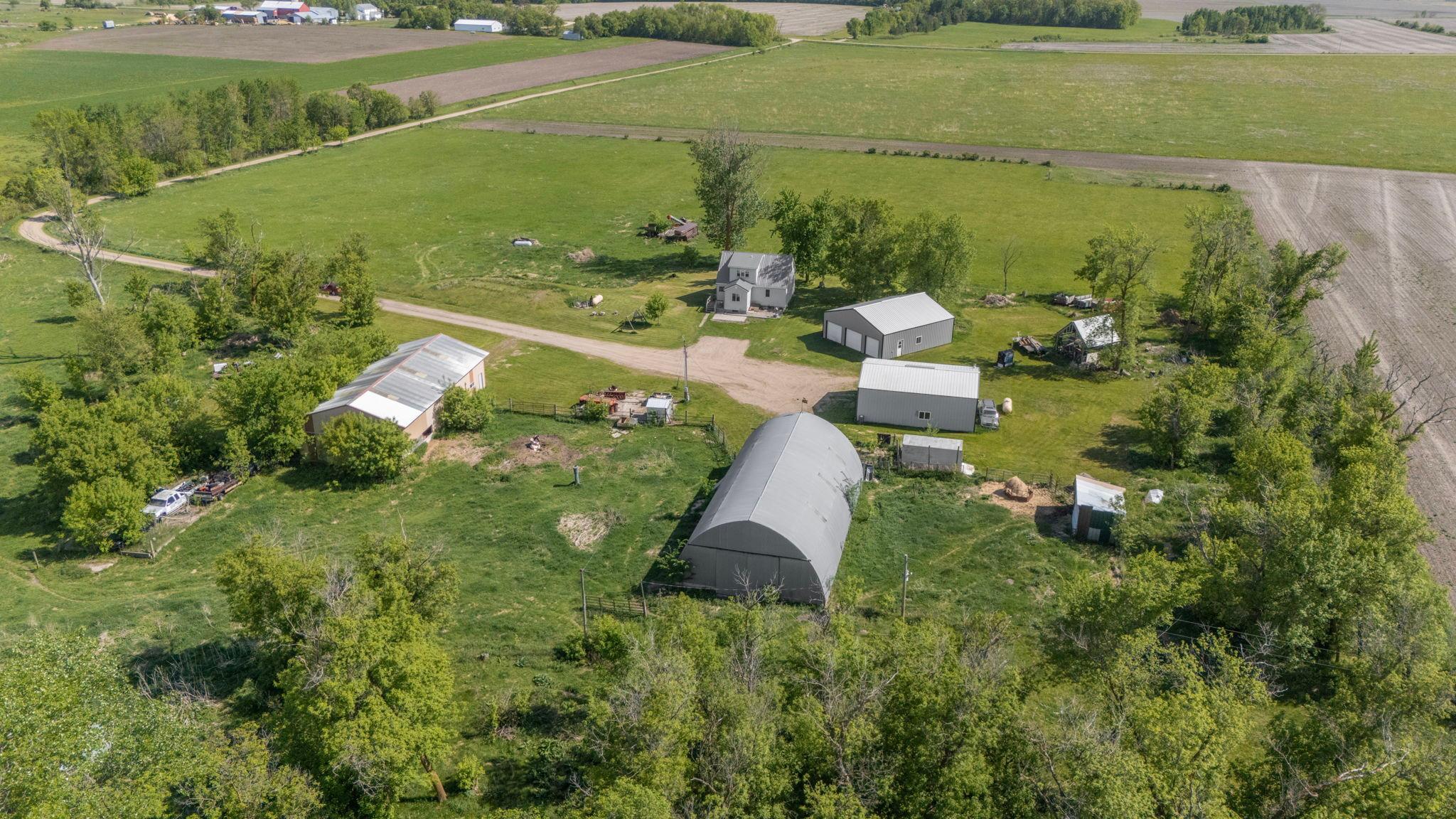 main property photo 47