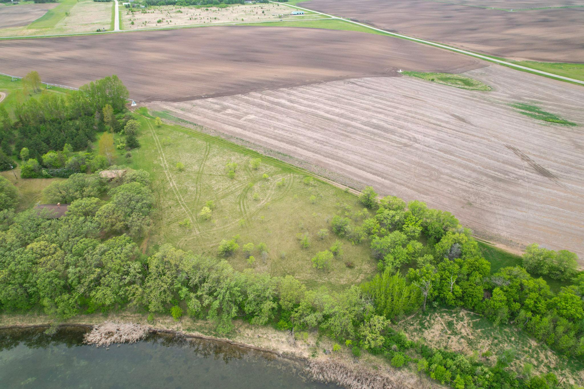 main property photo 9