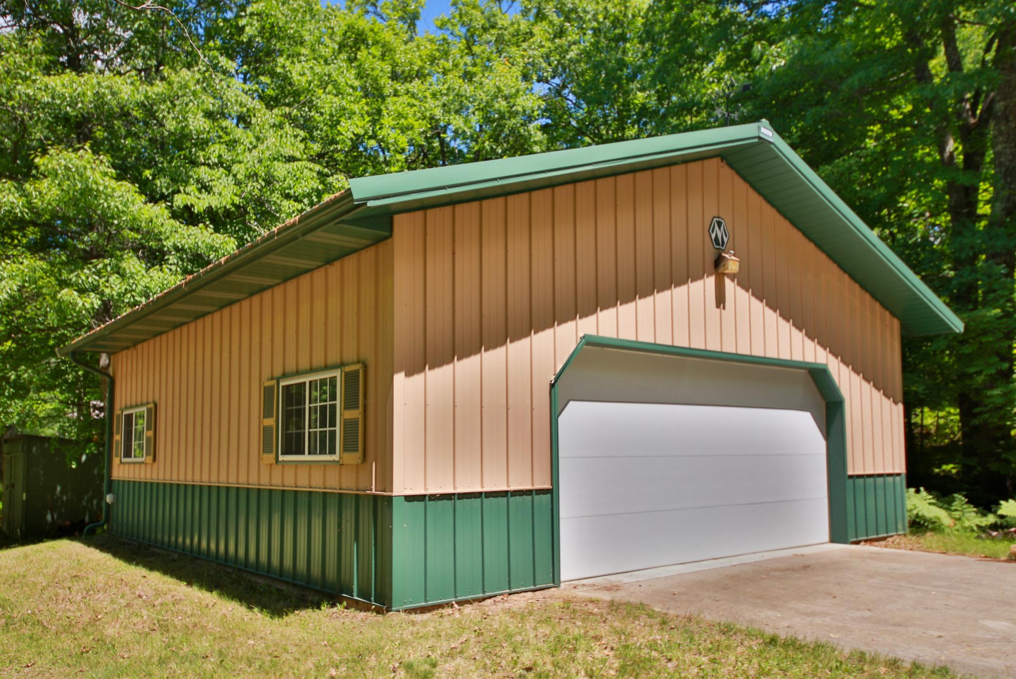 main property photo 35