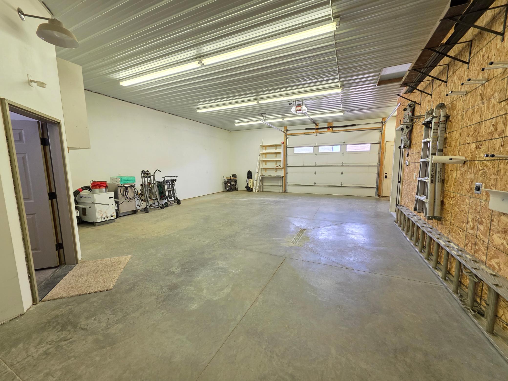 main property photo 71