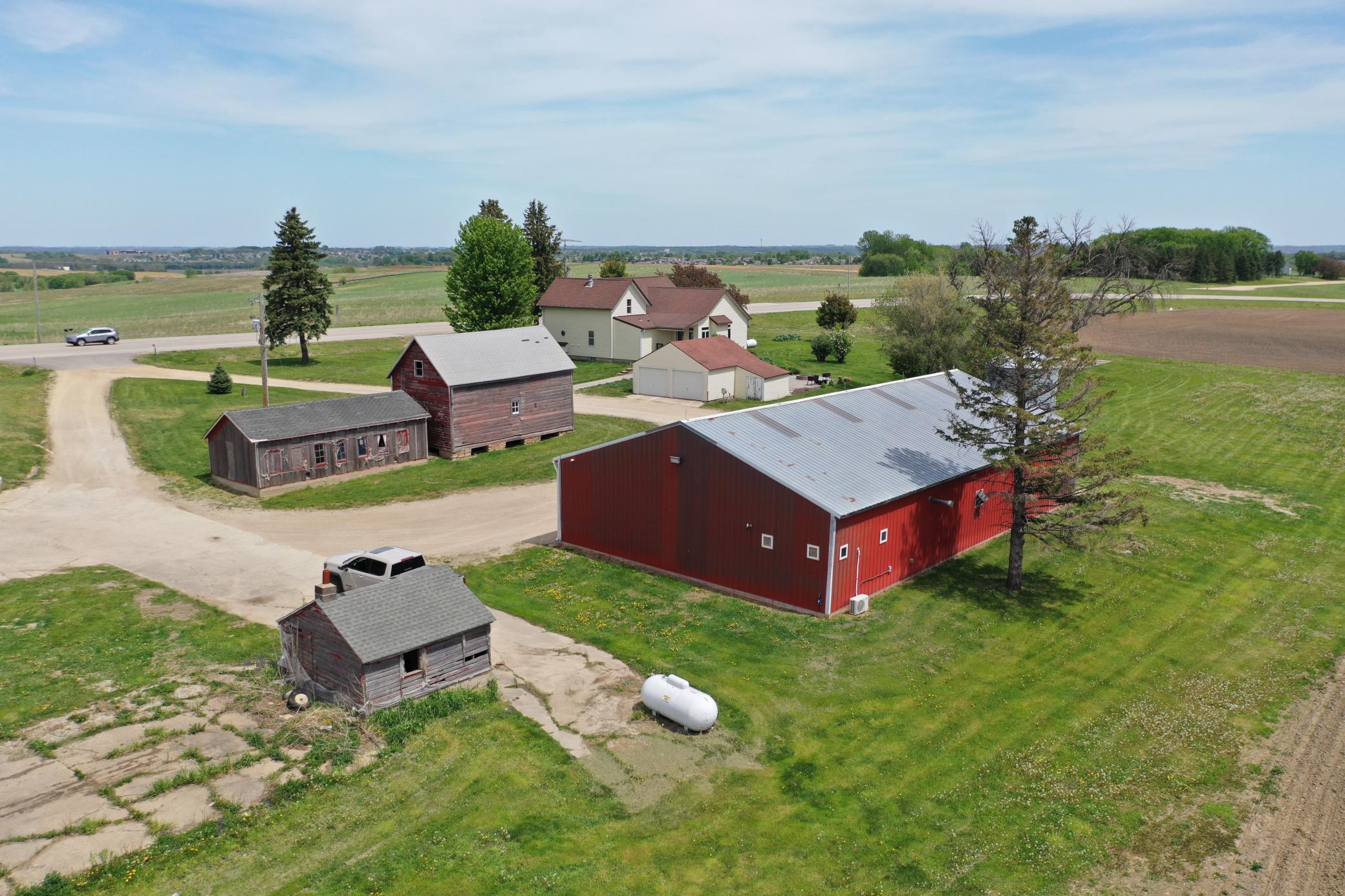 main property photo 81