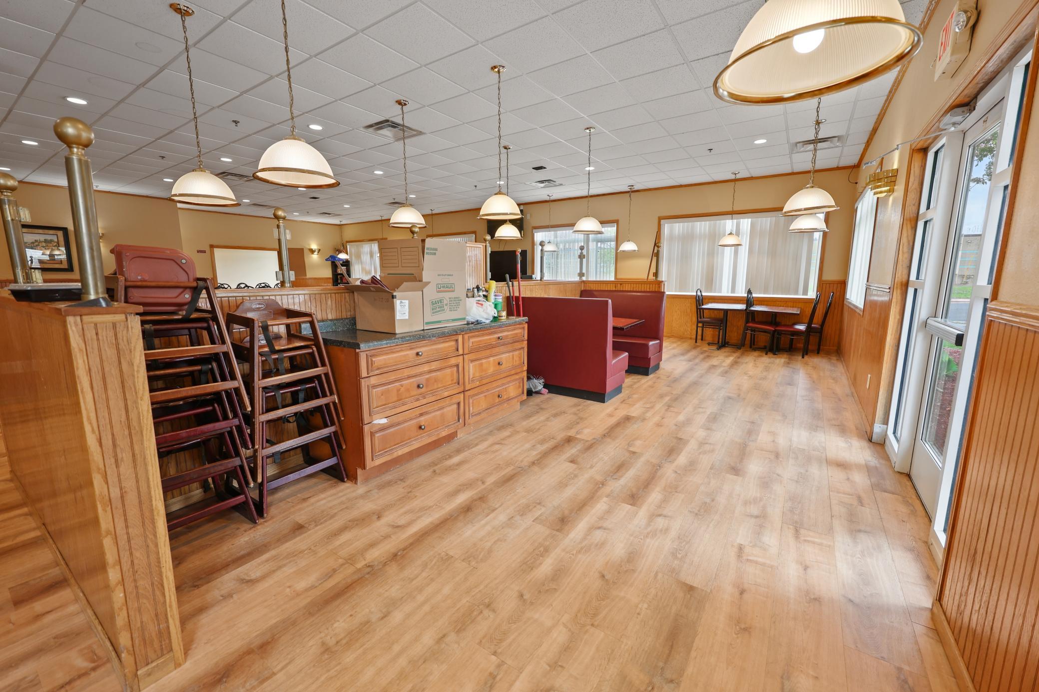 main property photo 35