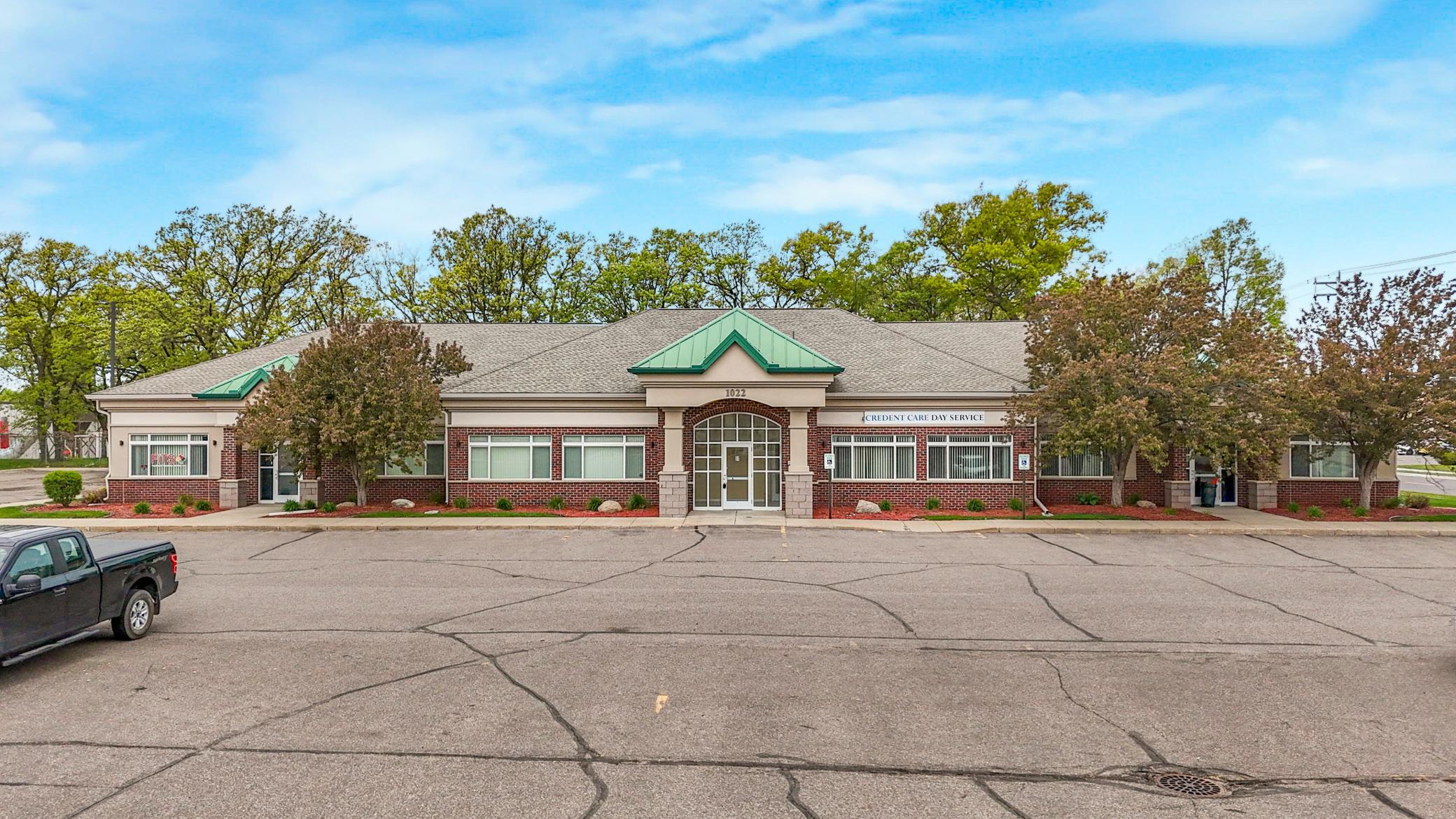 main property photo 4
