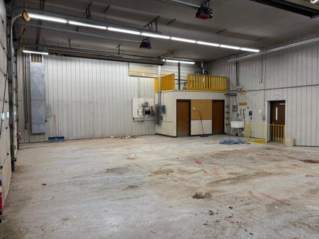 main property photo 9