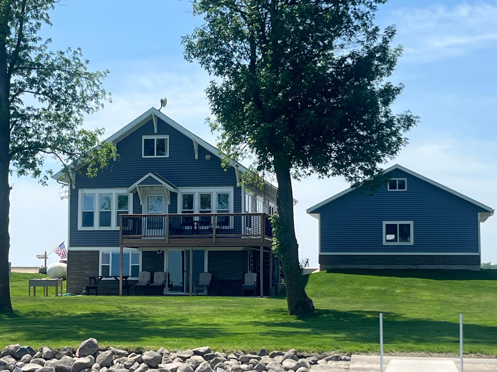 main property photo 36