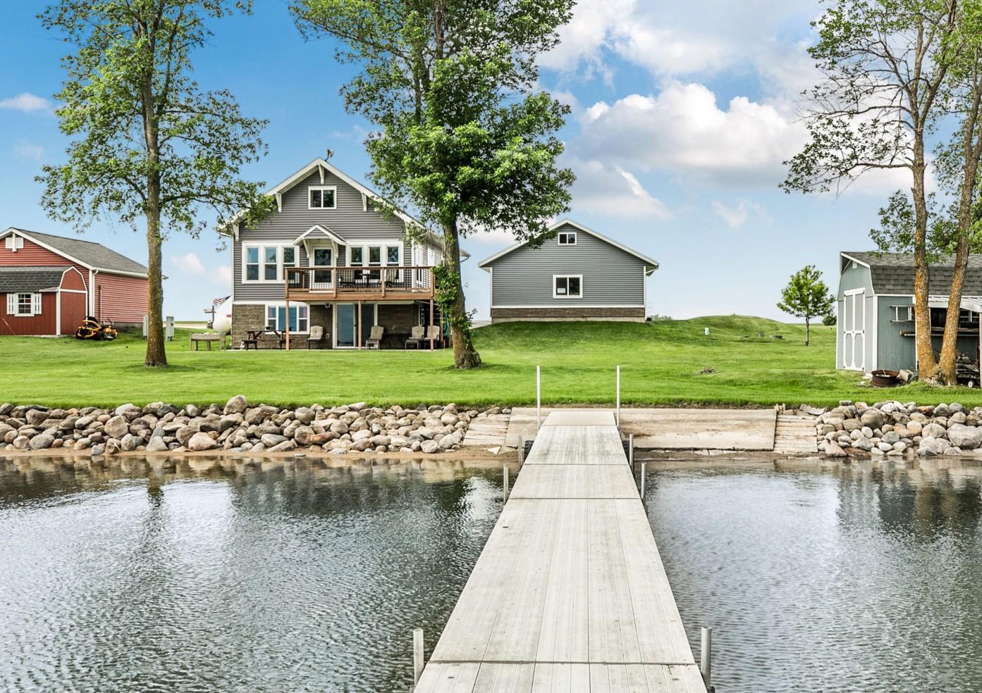 main property photo 43