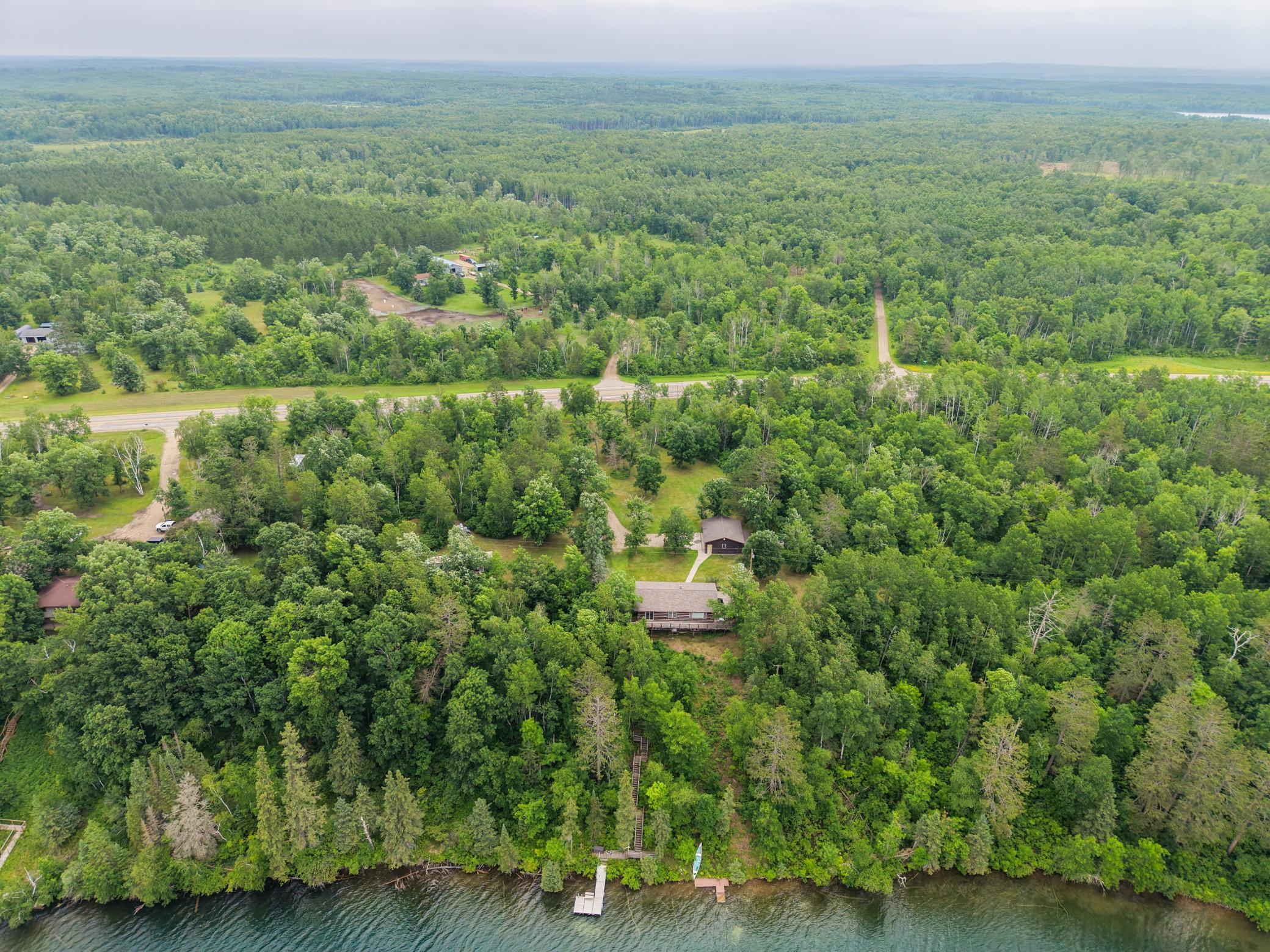 main property photo 40