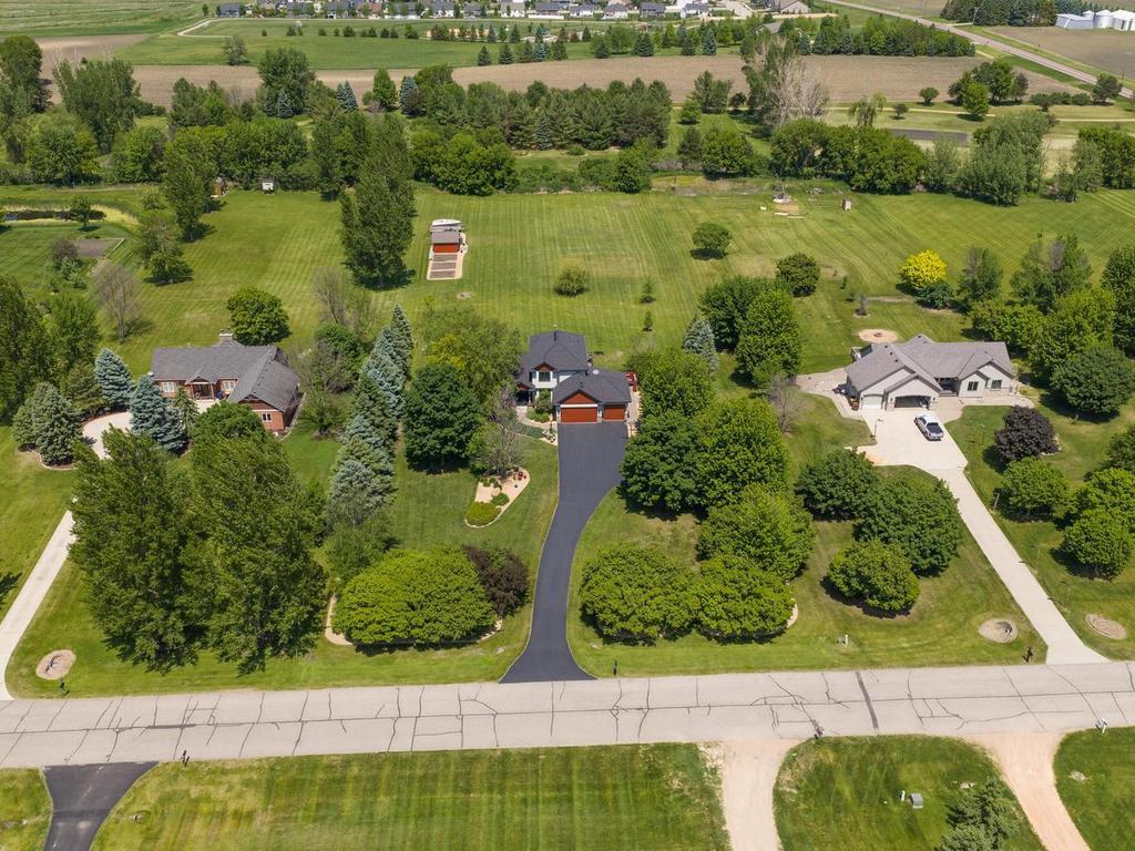 main property photo 44