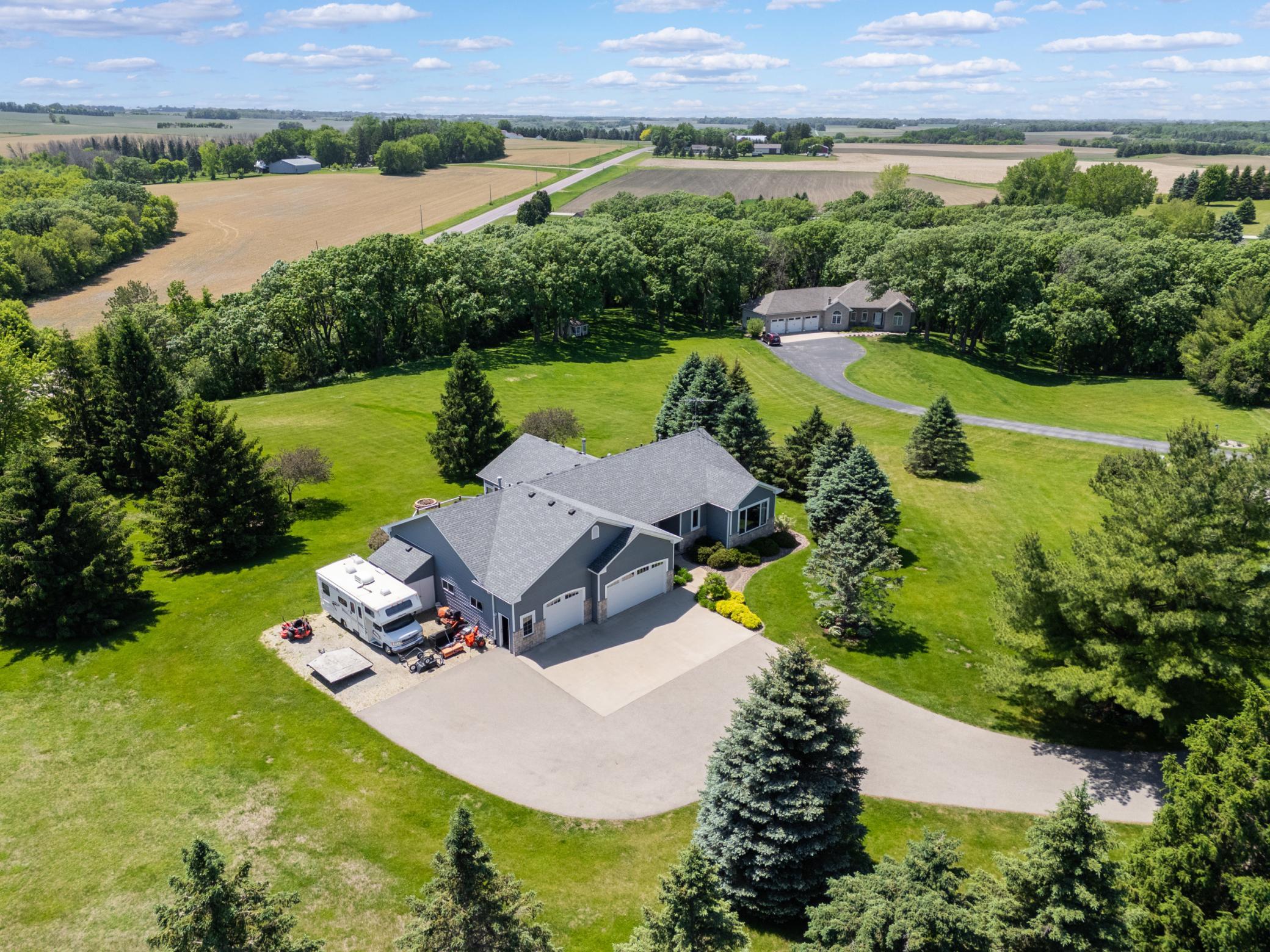 main property photo 50