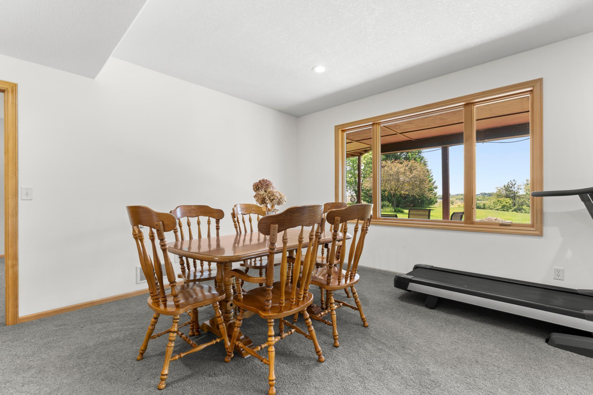 main property photo 75