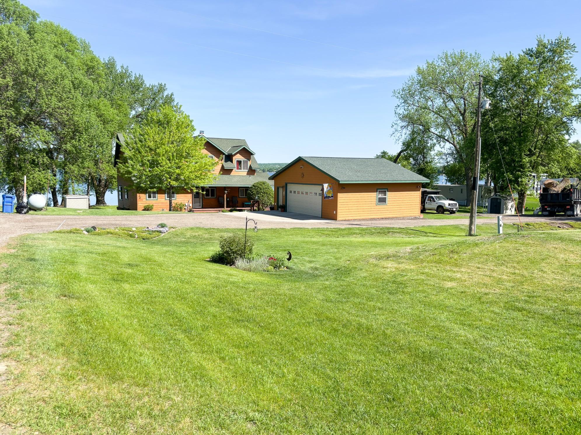 main property photo 44