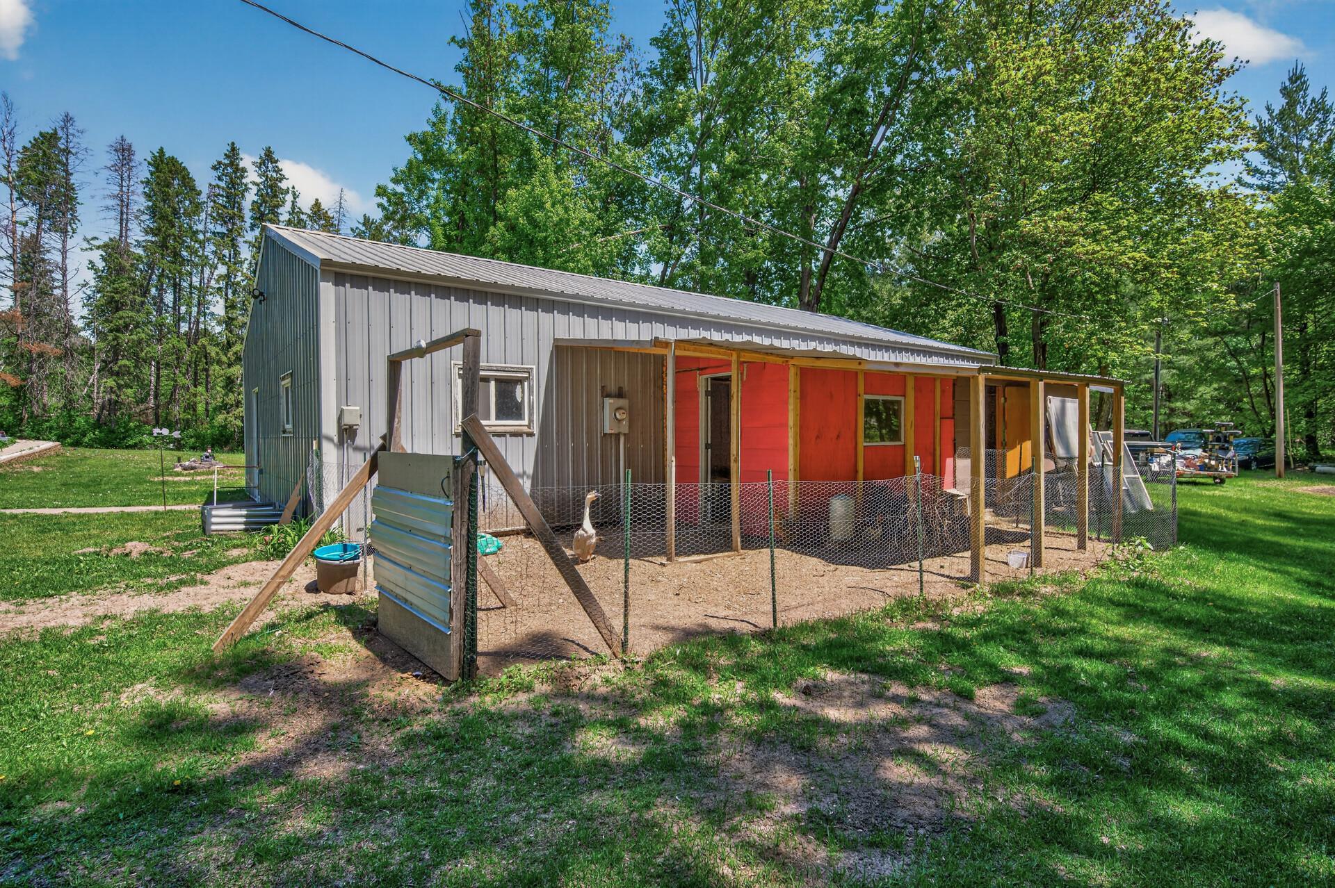 main property photo 45