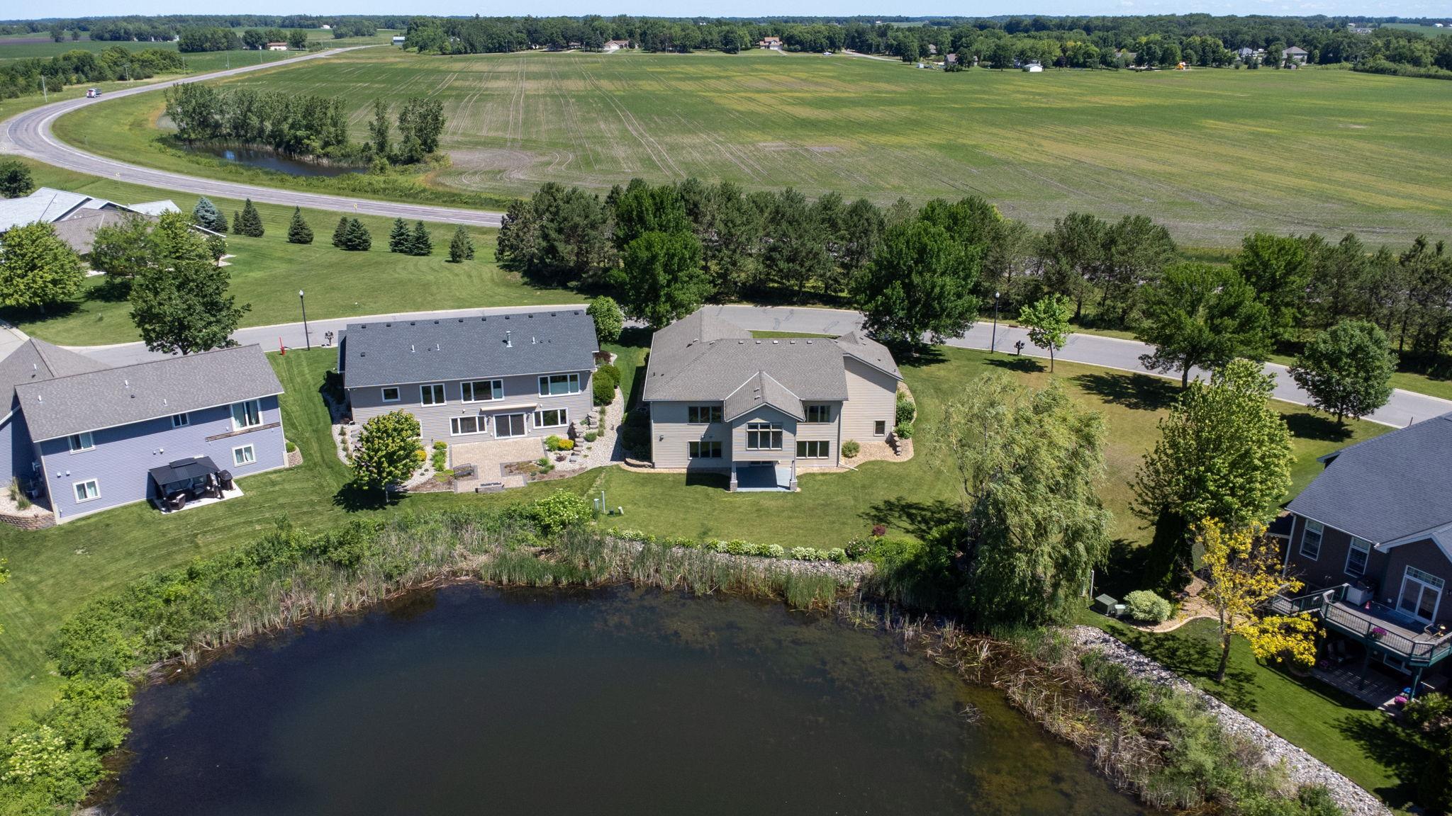 main property photo 37