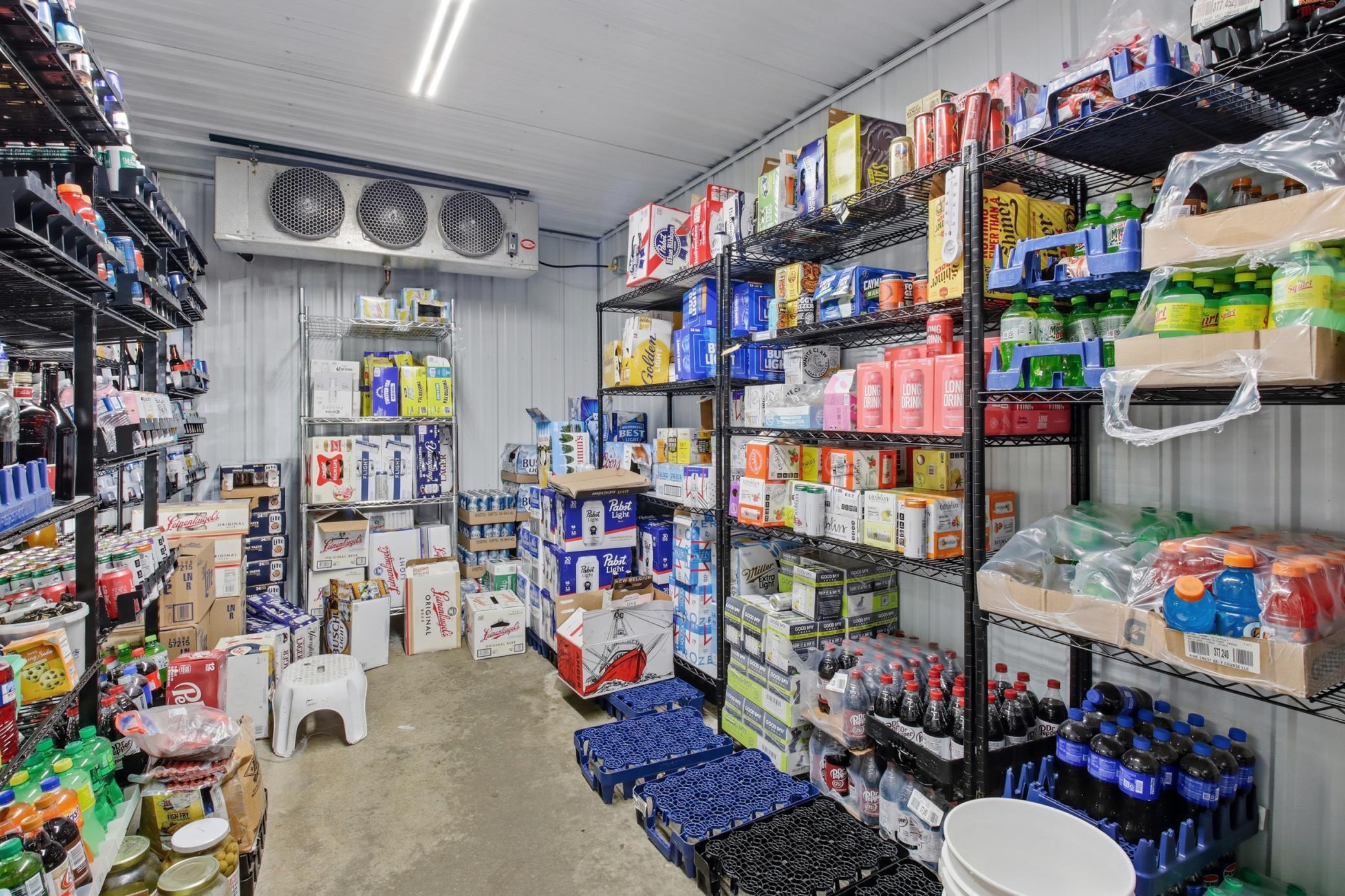 main property photo 39