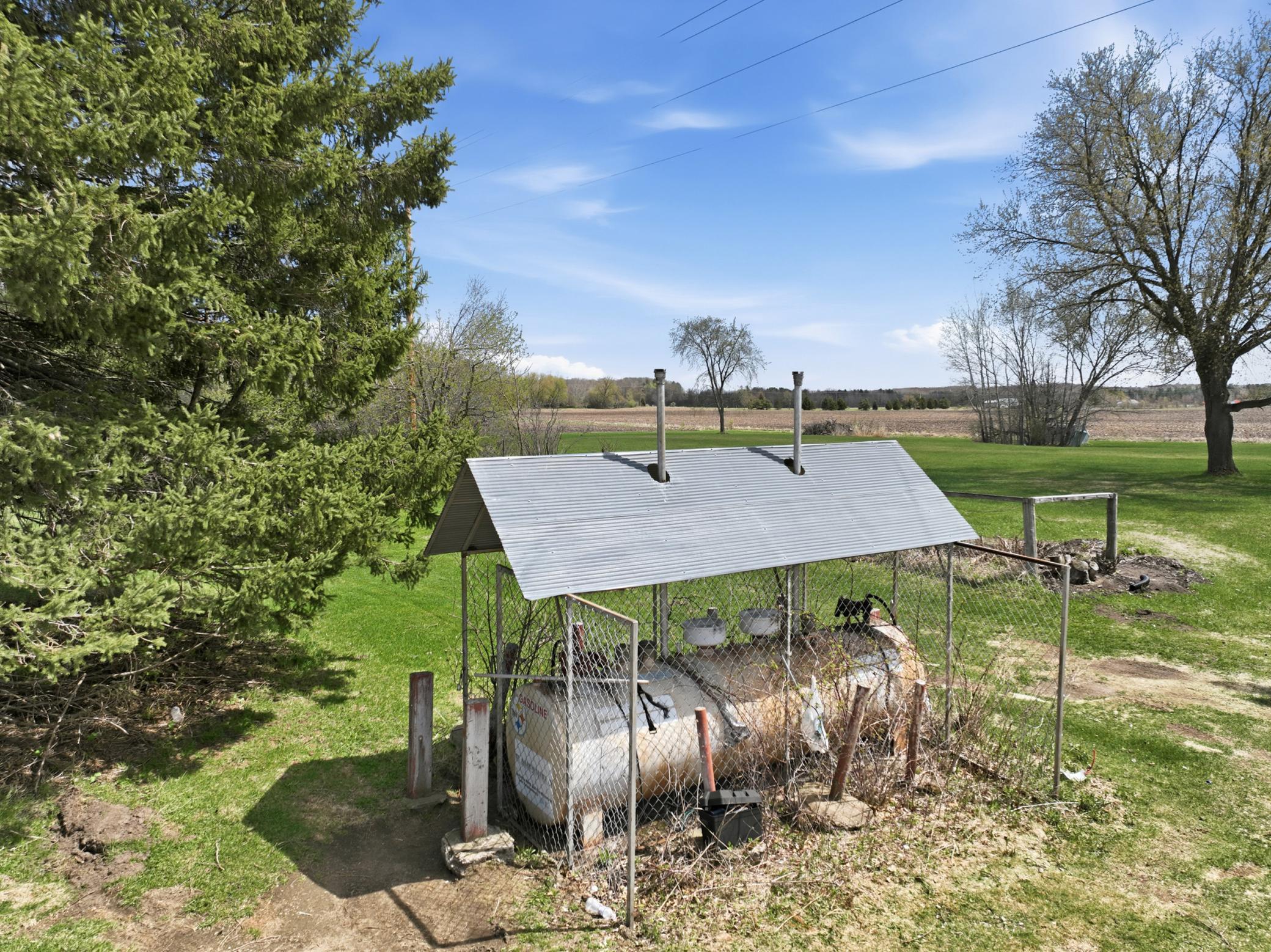 main property photo 78