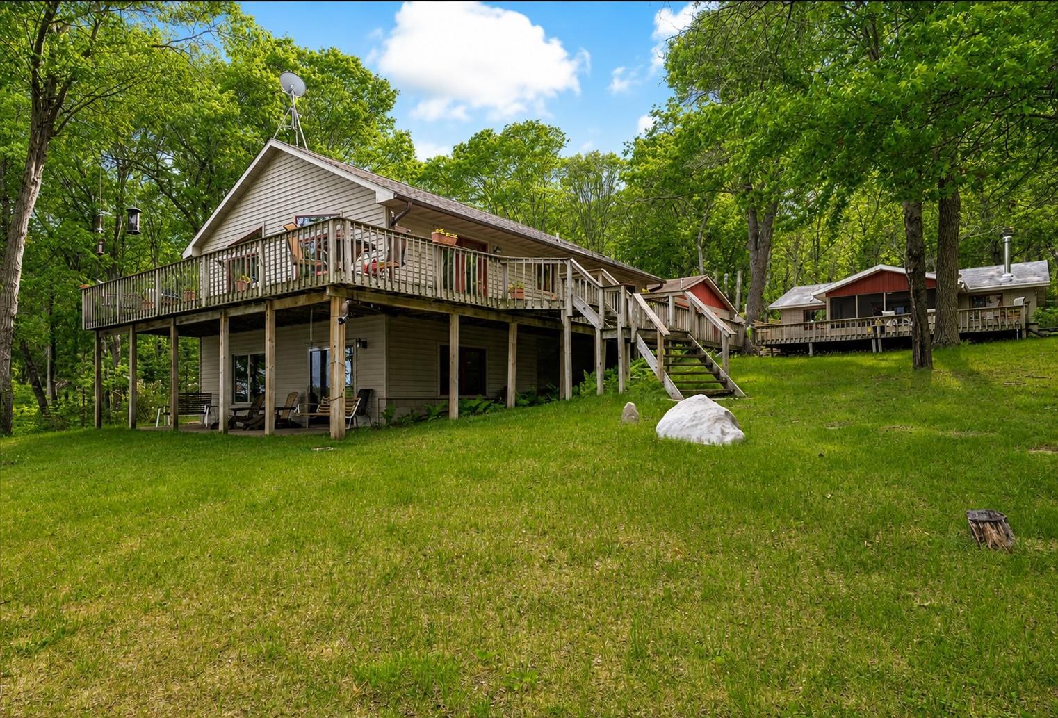 main property photo 36