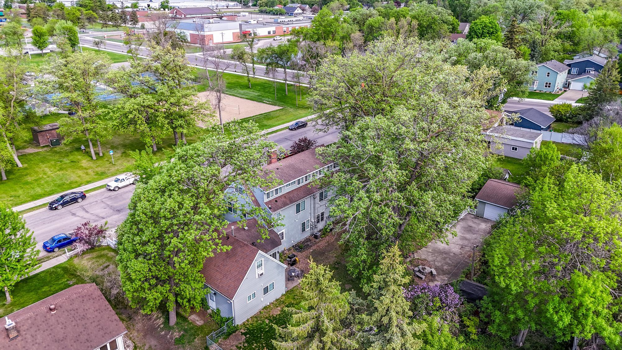main property photo 3